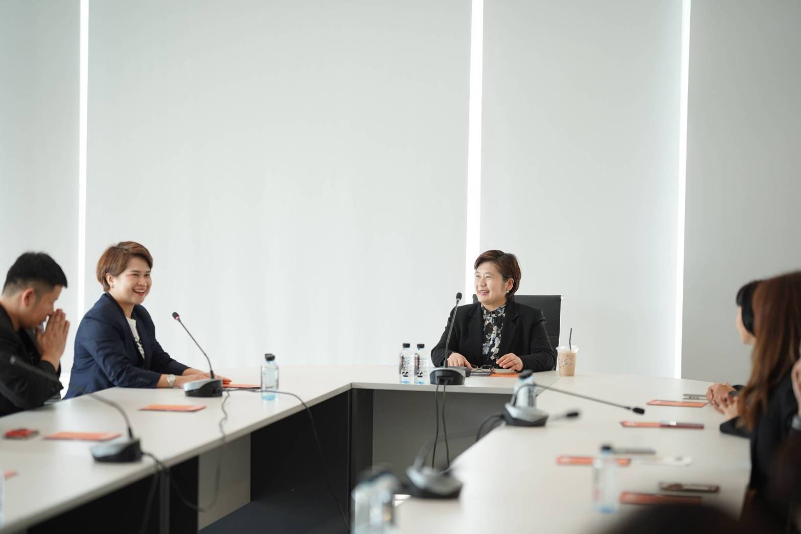 “ดีพร้อม” ปั้นผู้ประกอบการด้าน EV ทั่วประเทศ หวังดึงผู้ประกอบการไทยเข้าสู่ซัพพลายเชน EV ทั้งระบบ