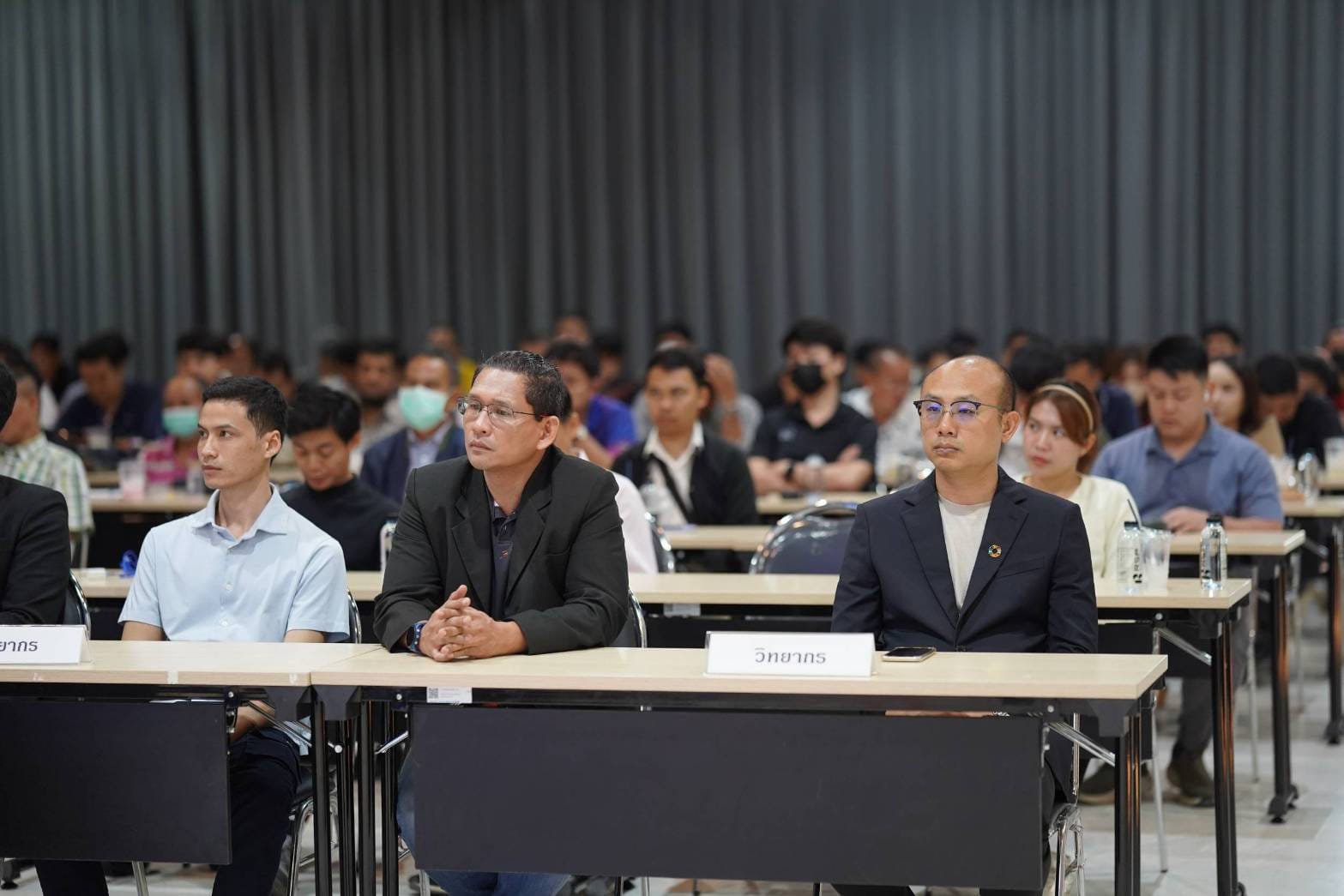 “ดีพร้อม” ปั้นผู้ประกอบการด้าน EV ทั่วประเทศ หวังดึงผู้ประกอบการไทยเข้าสู่ซัพพลายเชน EV ทั้งระบบ