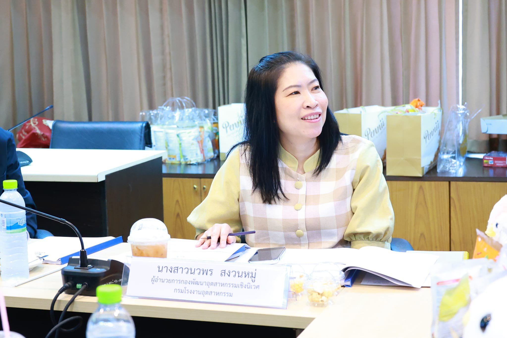 "รองอธิบดีดวงดาว" เดินหน้าคัดเลือกผู้ประกอบการ รางวัลอุตสาหกรรมฯ ดีเด่น ประเภทการพัฒนาผลิตภัณฑ์เชิงสร้างสรรค์ ปี 67