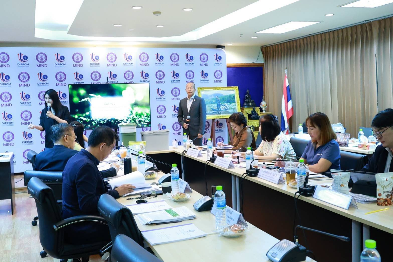 "รองอธิบดีดวงดาว" เดินหน้าคัดเลือกผู้ประกอบการ รางวัลอุตสาหกรรมฯ ดีเด่น ประเภทการพัฒนาผลิตภัณฑ์เชิงสร้างสรรค์ ปี 67