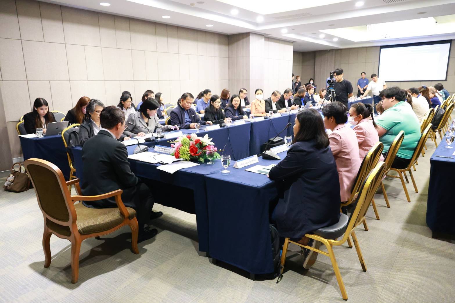 "ดีพร้อม" เปิดเวทีภาคเหนือรับฟังความคิดเห็นเดินหน้าปรับอุตสาหกรรมให้พร้อมรับอนาคต