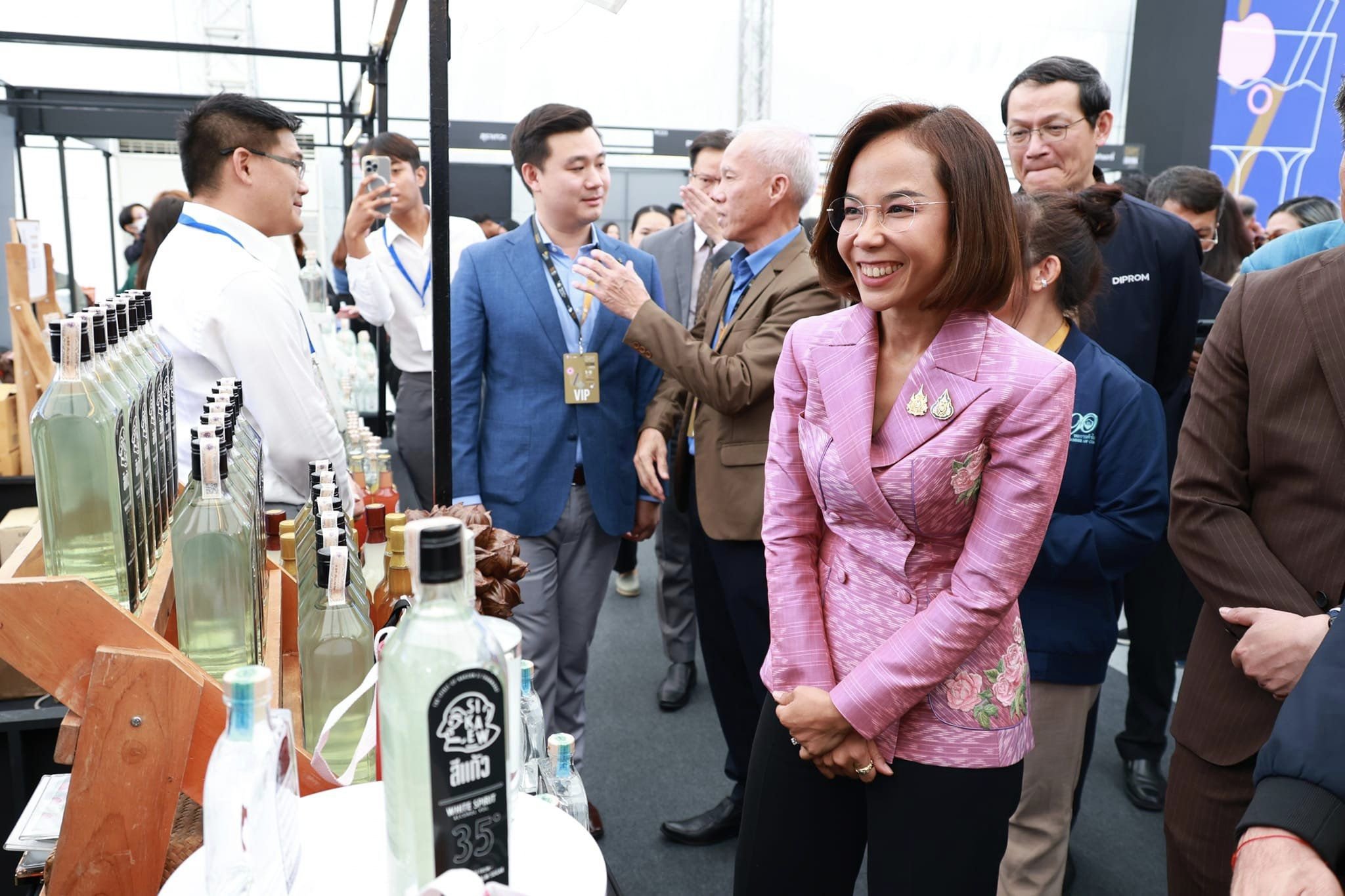 "ดีพร้อม" เปิดงาน CRAFT DRINK by DIPROM ยิ่งใหญ่ ใจกลางกรุง