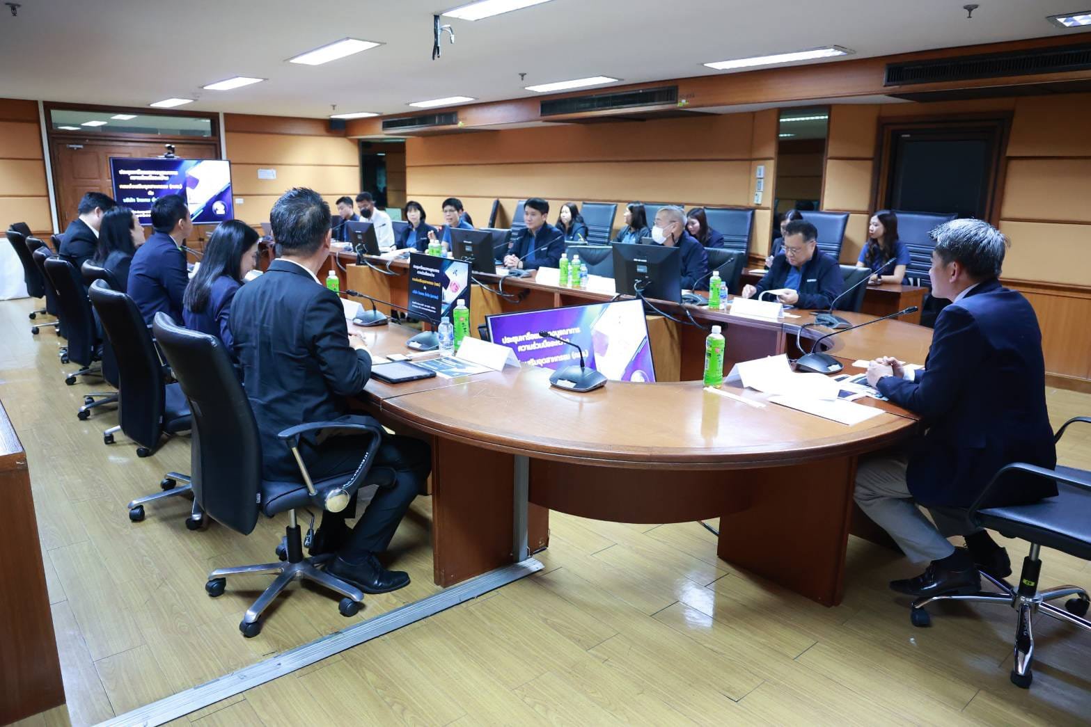 ดีพร้อม x ไทยคม จัดประชุมหารือเเนวทางการบูรณาการผลักดันการประยุกต์ใช้ข้อมูลจากดาวเทียมเพื่อพัฒนาภาคอุตสาหกรรม
