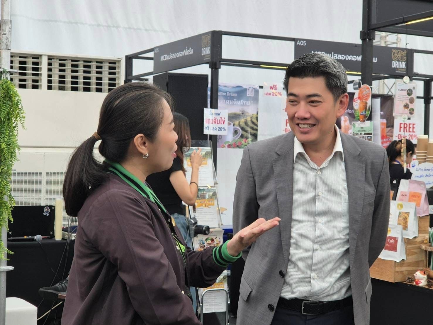 "อธิบดีภาสกร" ให้สัมภาษณ์ไทยรัฐทีวีในงาน "CRAFT DRINK by DIPROM"