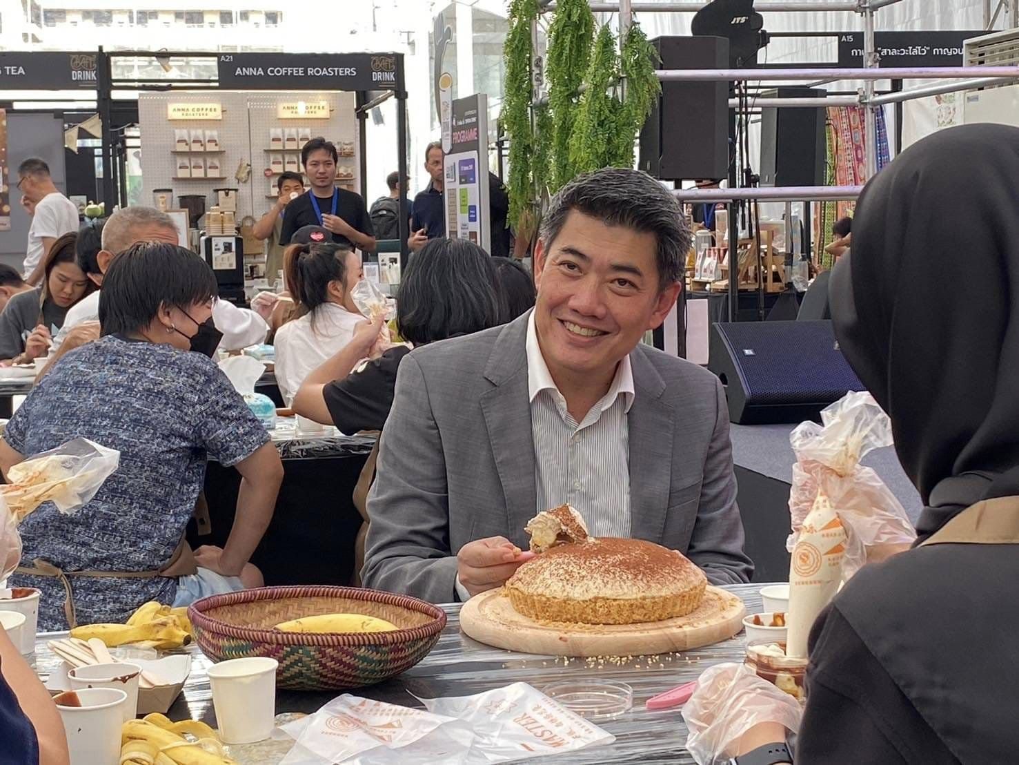 "อธิบดีภาสกร" ให้สัมภาษณ์ไทยรัฐทีวีในงาน "CRAFT DRINK by DIPROM"