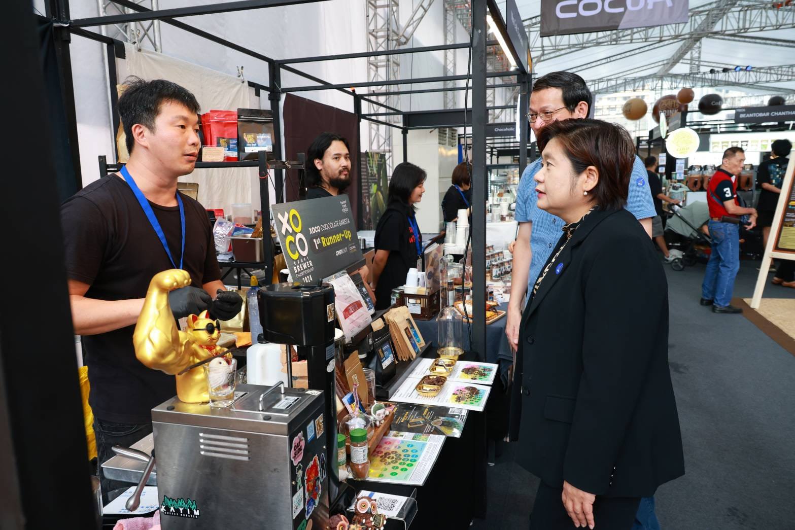 “ดีพร้อม“ มอบรางวัลการแข่งขัน Speed Latte Art ในงาน Craft Drink by DIPROM