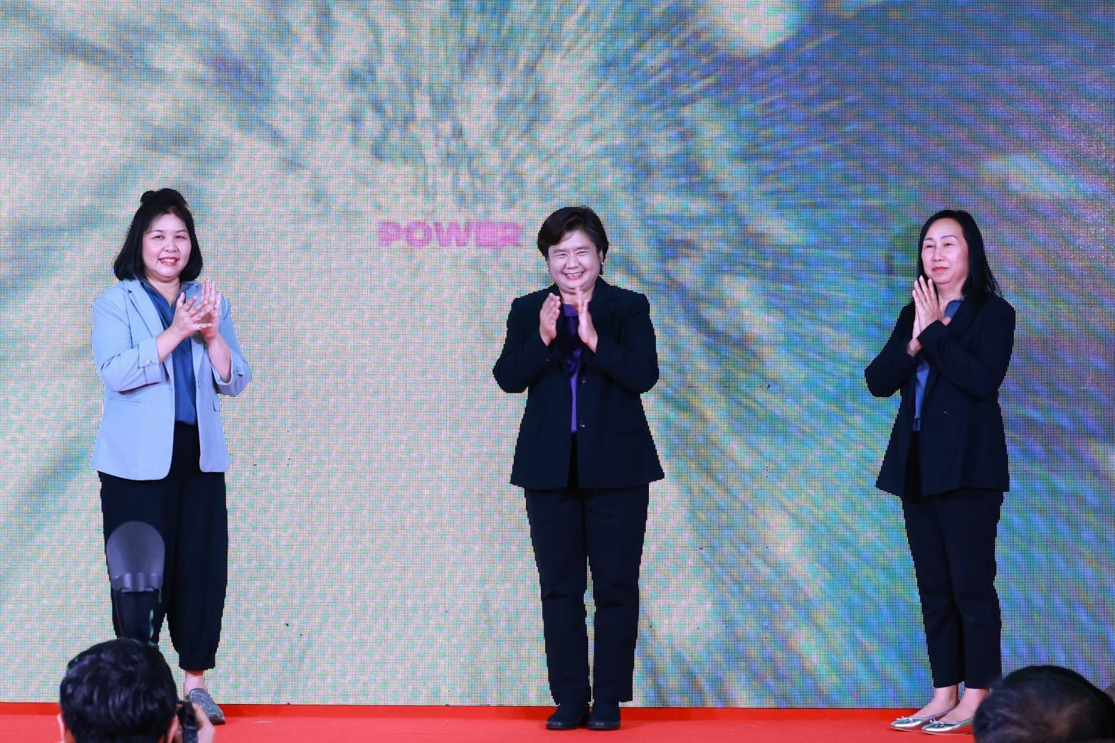 “ดีพร้อม” ส่งเสริมอัตลักษณ์ไทย ดันนักออกแบบ สร้างสรรค์ผลิตภัณฑ์หนุนแบรนด์ไทยสู่ตลาดสากล