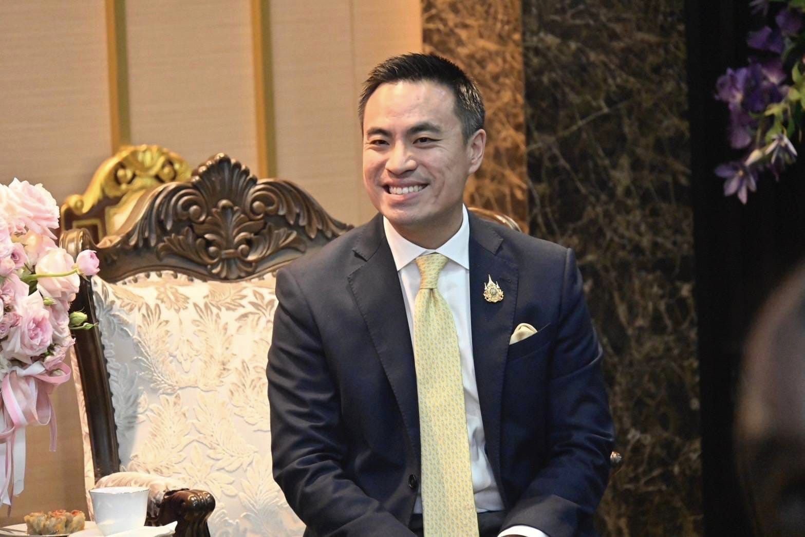 “พีระพันธุ์” ถก “เอกนัฏ” ประสานความร่วมมือ 2 กระทรวง ส่งเสริมอุตสาหกรรมพลังงานสะอาด ดัน “นิคมฯSME” ช่วยรายย่อย ขจัดกฎเกณฑ์อุปสรรค เพิ่มความสะดวกให้ผู้ประกอบการ เชื่อมั่นจะ”ปฏิรูปอุตสาหกรรม“จนสำเร็จ