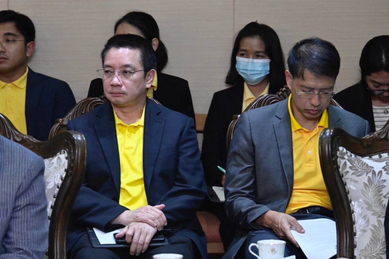 “พีระพันธุ์” ถก “เอกนัฏ” ประสานความร่วมมือ 2 กระทรวง ส่งเสริมอุตสาหกรรมพลังงานสะอาด ดัน “นิคมฯSME” ช่วยรายย่อย ขจัดกฎเกณฑ์อุปสรรค เพิ่มความสะดวกให้ผู้ประกอบการ เชื่อมั่นจะ”ปฏิรูปอุตสาหกรรม“จนสำเร็จ