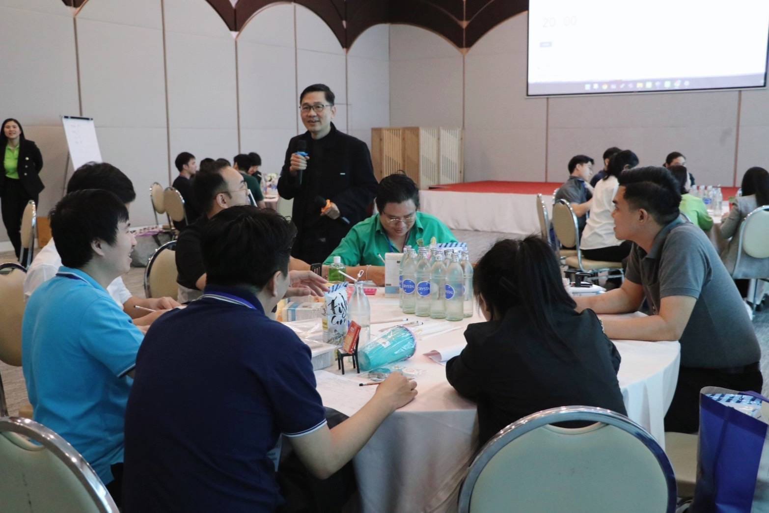 "รองอธิบดีดวงดาว" เชื่อมโยงเครือข่ายนักธุรกิจรุ่นใหม่ (DIPROM Young SMEs Network)