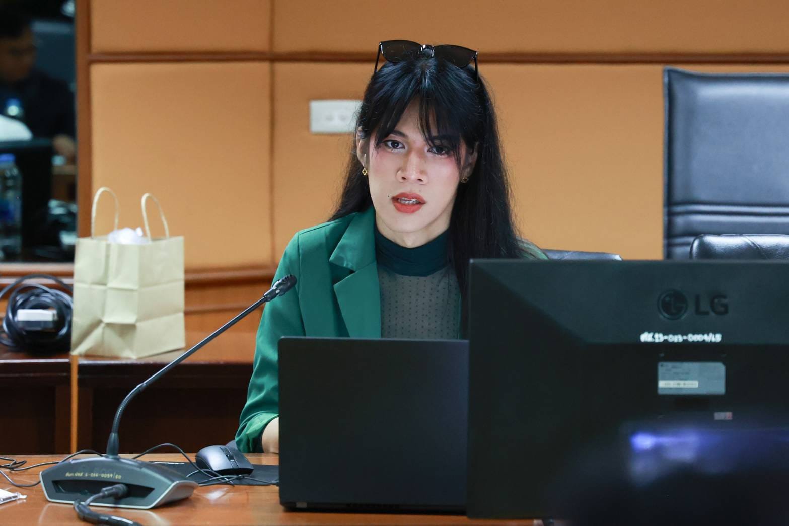 "ดีพร้อม" ประชุมคณะกรรมการจริยธรรมฯ ส่งท้ายปีงบประมาณ พ.ศ. 2567