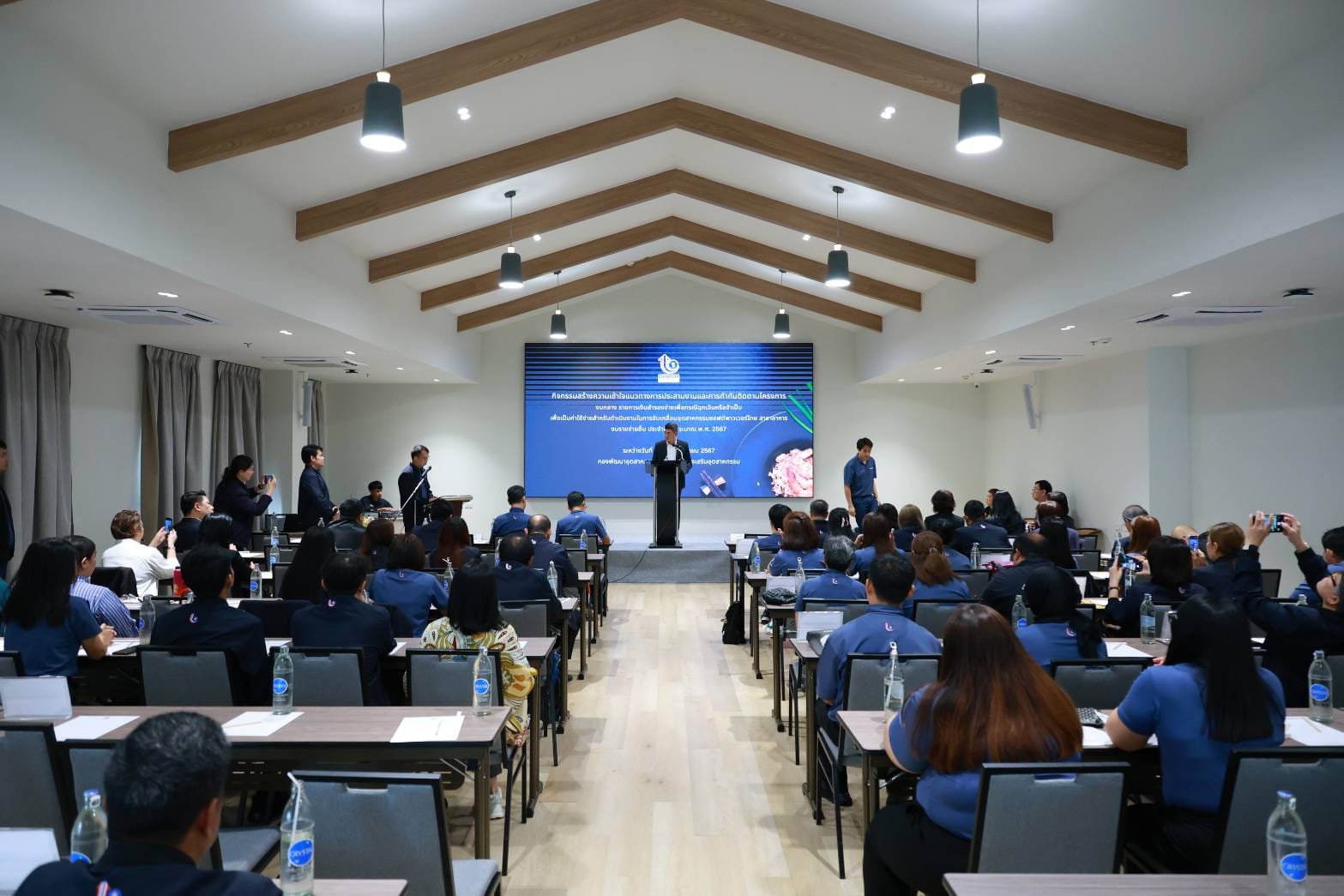 “อธิบดีภาสกร“ สร้างความเข้าใจให้ดีพร้อมขับเคลื่อนอุตสาหกรรมซอฟต์พาวเวอร์ไทยด้านอาหาร