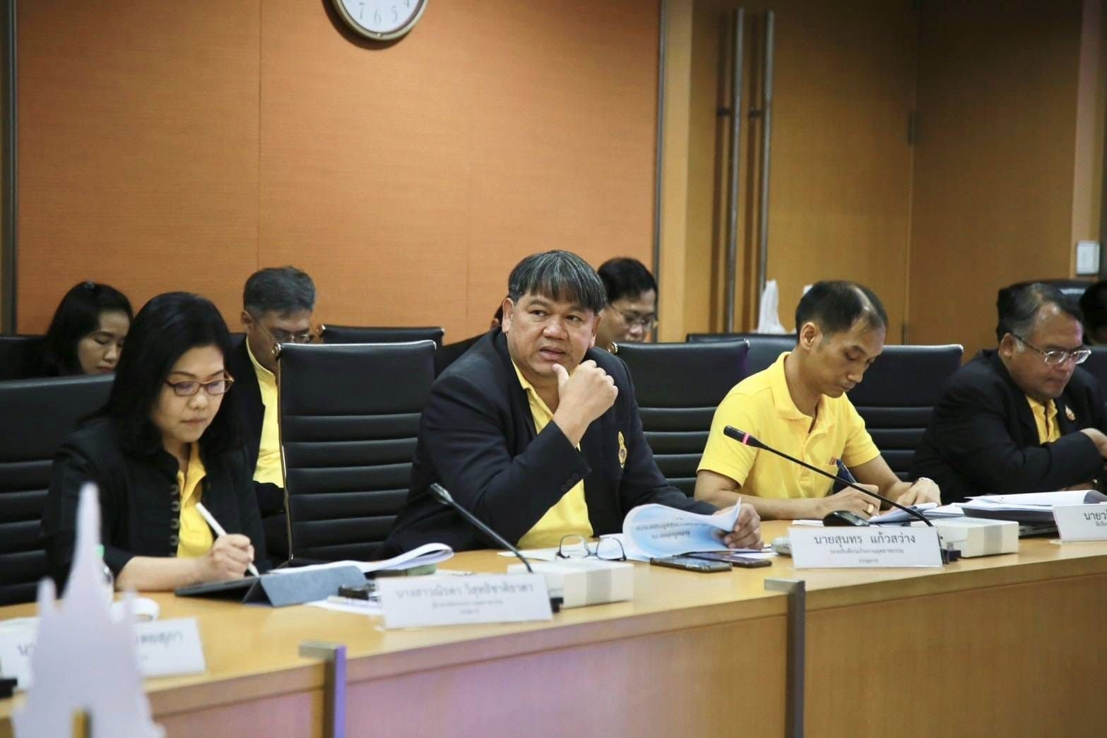 “ดีพร้อม” ร่วมขับเคลื่อนนโยบายการปฏิรูปอุตสาหกรรม ปรับปรุงกฎหมายเพื่ออุตสาหกรรมไทย
