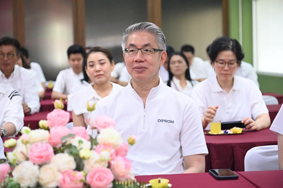 “เอกนัฏ” ควงปลัดอุตฯ ลงใต้ เดินหน้า “ปฏิรูปอุตสาหกรรม” ยกระดับอุตสาหกรรมเชิงพื้นที่ สร้างอุตสาหกรรมเศรษฐกิจใหม่