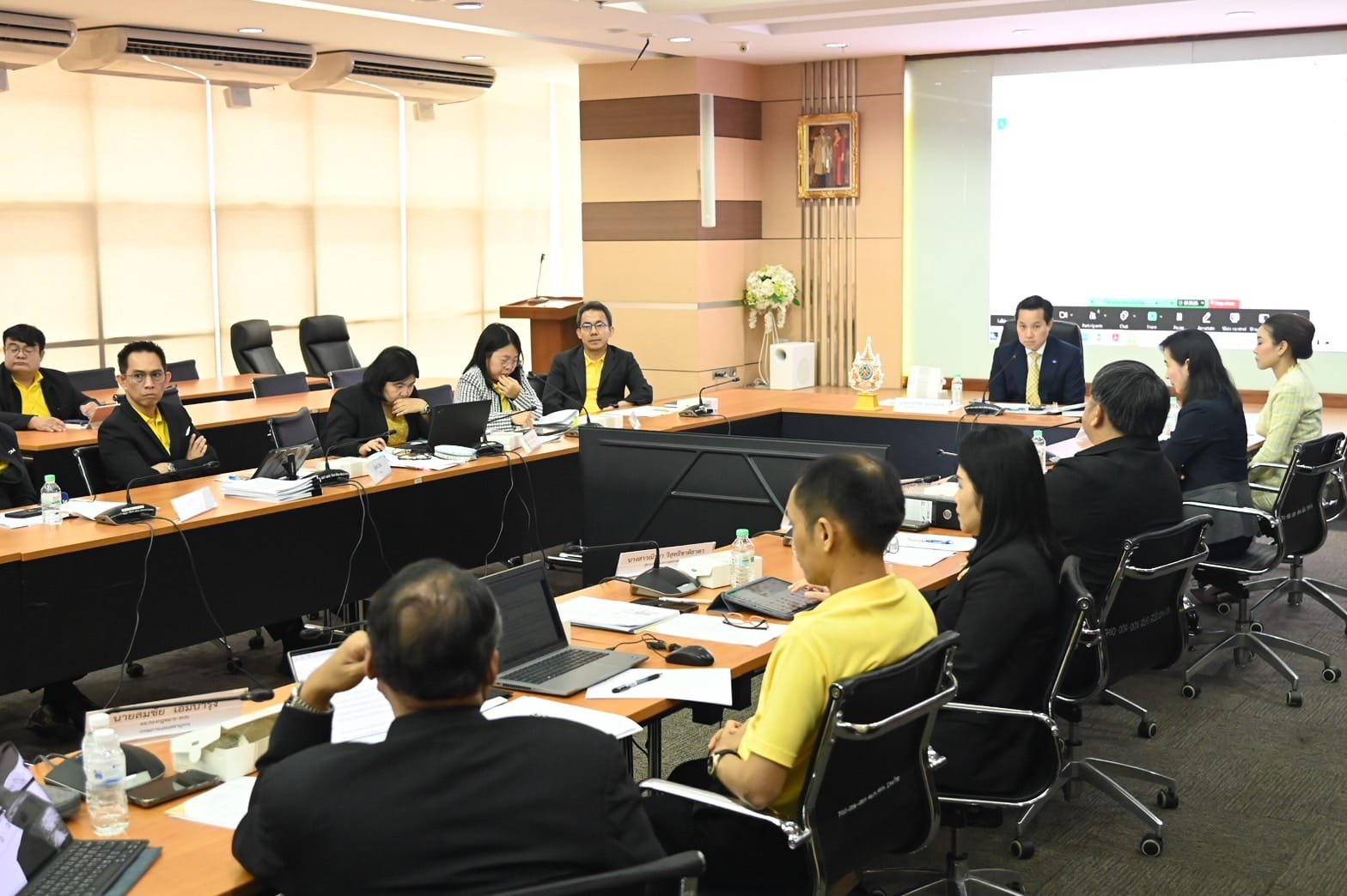 "อรรถวิชช์" ประชุม คกก.ปรับปรุงกฎหมายเพื่อการปฏิรูปอุตฯ ติดตามความคืบหน้าการร่าง กฎหมายการจัดการกากอุตสาหกรรม-ขยะอิเล็กทรอนิกส์ และจัดตั้งกองทุนปฏิรูปอุตสาหกรรม
