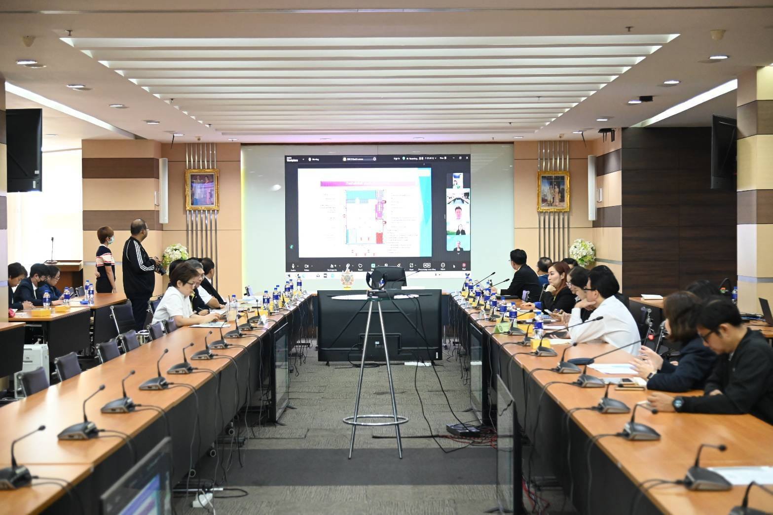 กระทรวงอุตสาหกรรม เตรียมจัดร้านงานกาชาดปี 67 ภายใต้ธีม "อุตสาหกรรมรวมใจภักดิ์ 72 พรรษา" พร้อมลุ้นรางวัลใหญ่ ทองคำ รถยนต์ไฟฟ้า