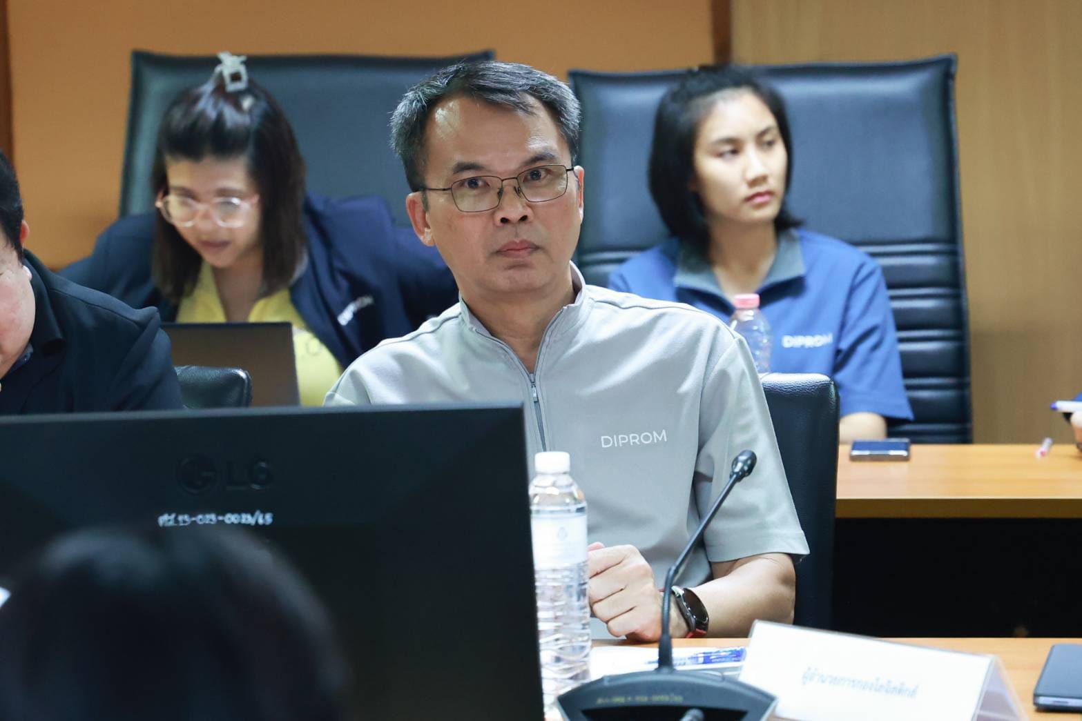 "ดีพร้อม" เดินหน้าจัดงานสุดยิ่งใหญ่ The Prime Minister’s Industry Award 2024 พร้อมร่วม “สู้ เซฟ สร้าง ปฏิรูปอุตสาหกรรมไทย ด้วยหัวและใจ” ตามนโยบาย "รมต. เอกนัฏ"