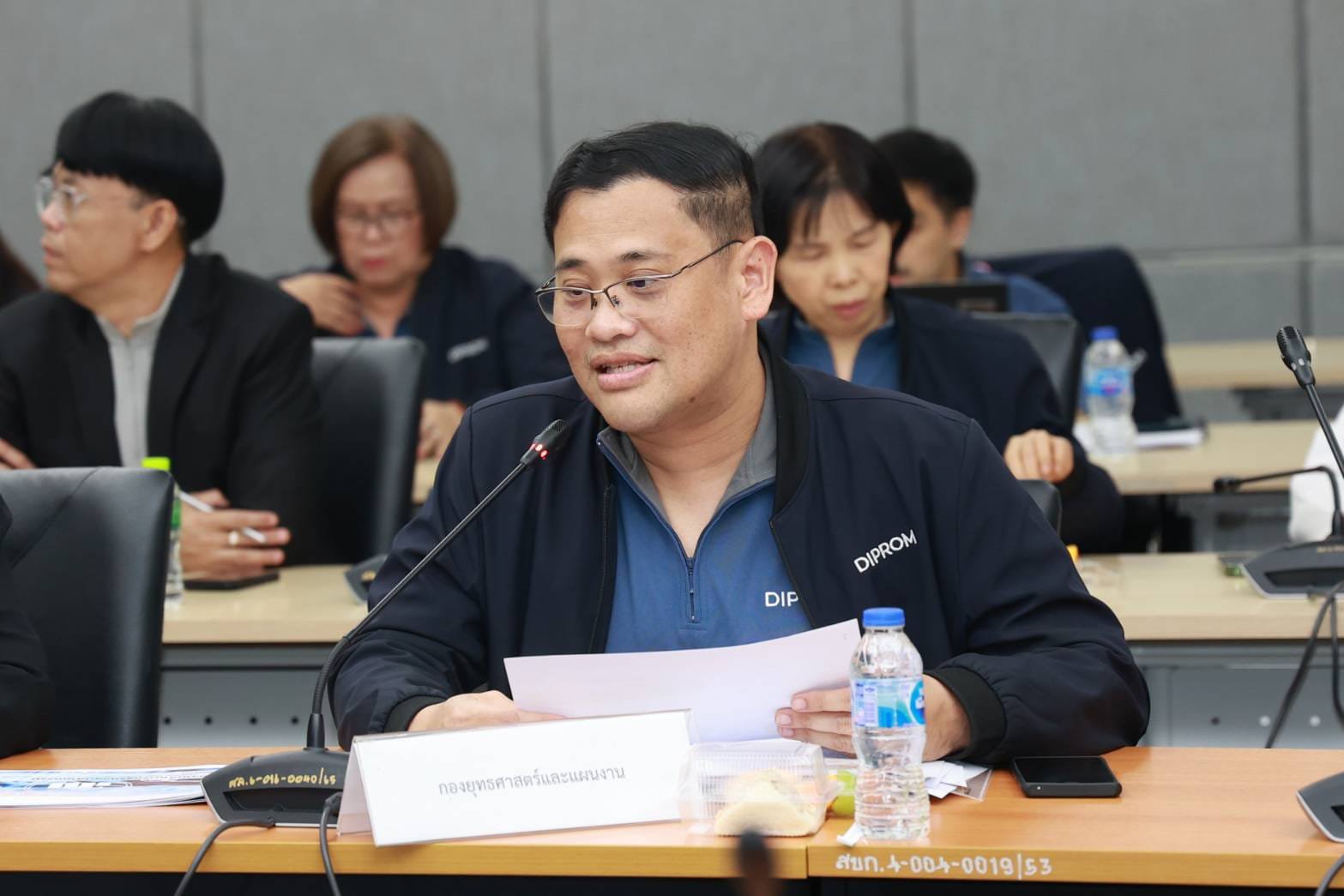 "ดีพร้อม" กางแผนซอฟต์พาวเวอร์ วางผังบูรณาการ 3 ปี ตอบรับข้อสั่งการ "รมต.เอกนัฏ" เร่งขับเคลื่อนแฟชั่น อาหาร สร้างสรรค์