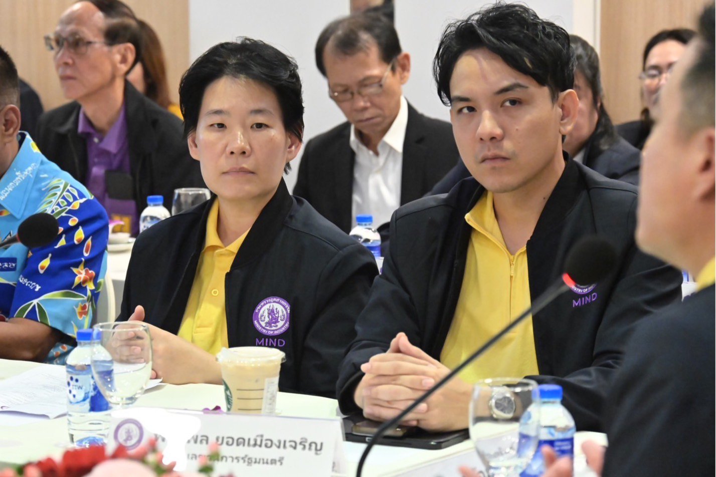 "เอกนัฏ" ลงพื้นที่ติดตามสถานการณ์น้ำท่วมอยุธยา ย้ำพื้นที่เศรษฐกิจปลอดภัย พร้อมรับมือน้ำหลากเต็มพิกัด