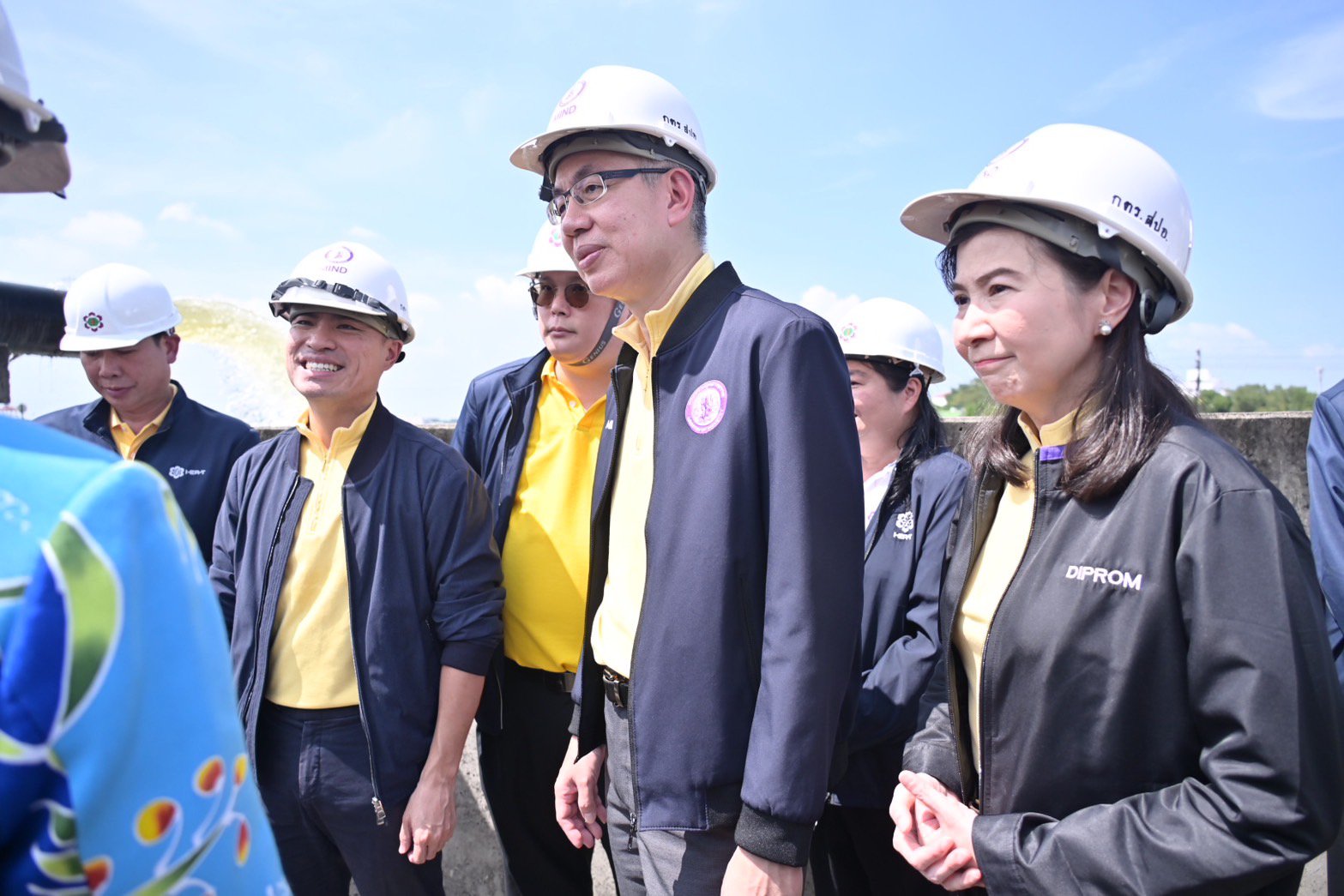 "เอกนัฏ" ลงพื้นที่ติดตามสถานการณ์น้ำท่วมอยุธยา ย้ำพื้นที่เศรษฐกิจปลอดภัย พร้อมรับมือน้ำหลากเต็มพิกัด