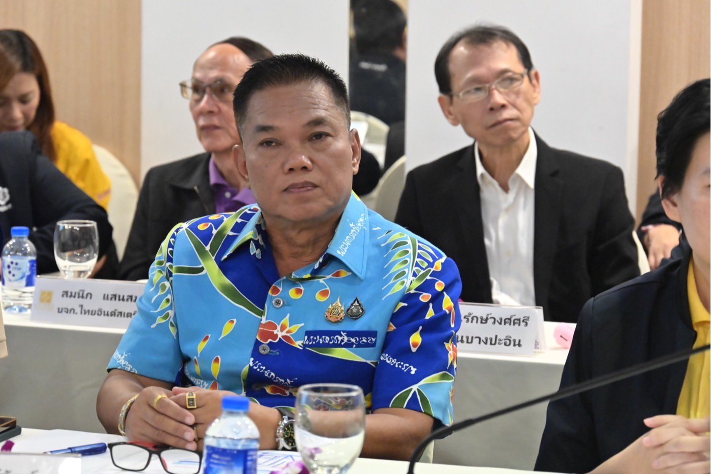 "เอกนัฏ" ลงพื้นที่ติดตามสถานการณ์น้ำท่วมอยุธยา ย้ำพื้นที่เศรษฐกิจปลอดภัย พร้อมรับมือน้ำหลากเต็มพิกัด