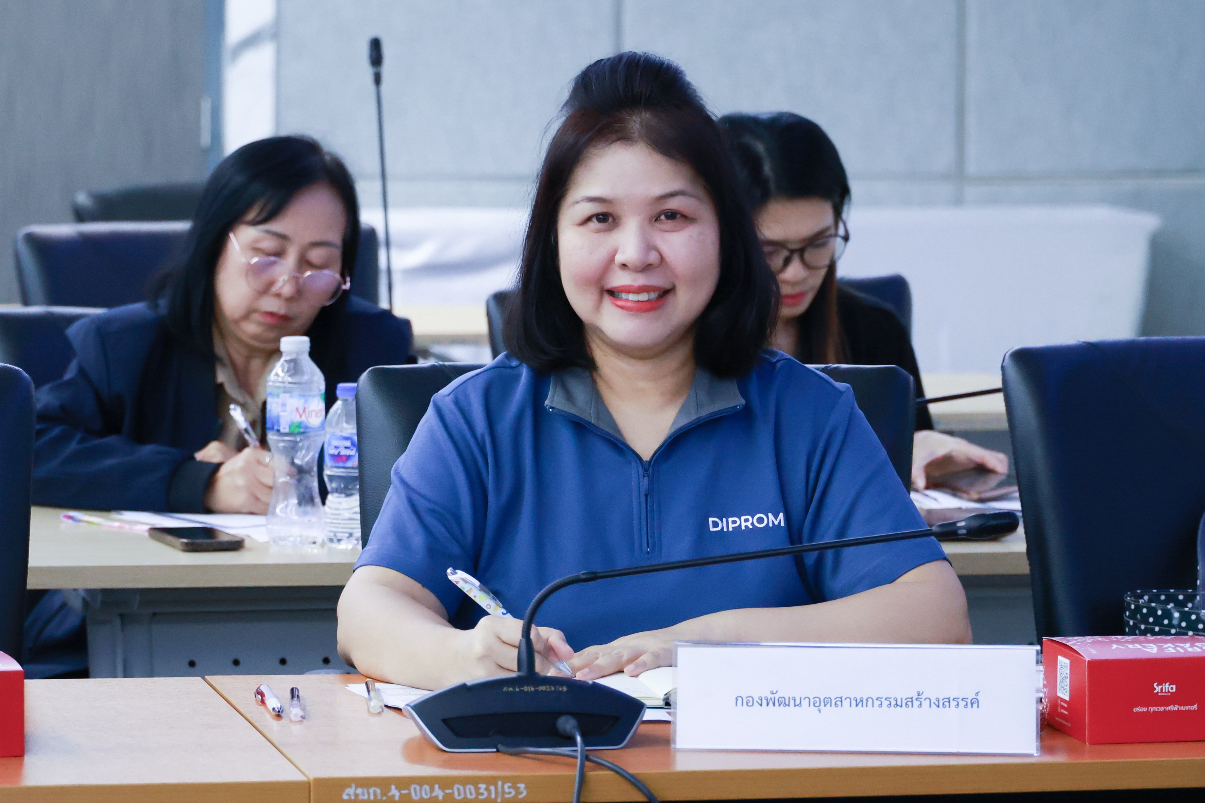 "ซอฟต์พาวเวอร์อย่างไร ให้ดีพร้อม" รับโจทย์ "รมต.เอกนัฏ" ตีแผ่แผนบูรณาการพัฒนาซอฟต์พาวเวอร์ด้านแฟชั่นและอาหารไทย ปั้นกระแส เผยแพร่ โน้มน้าว