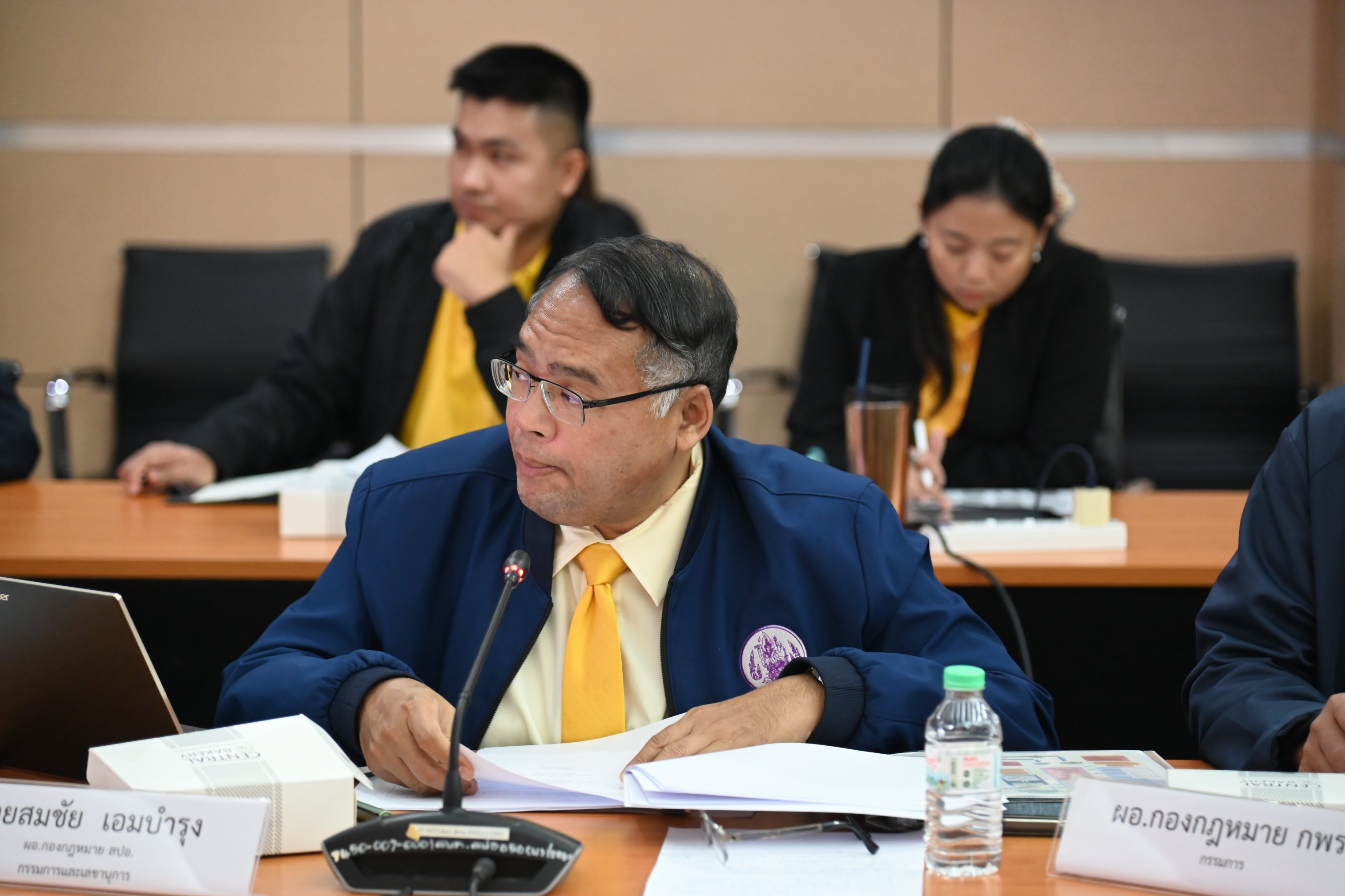 "อรรถวิชช์" ประชุม คกก.ปรับปรุงกฎหมายเพื่อการปฏิรูปอุตฯ ครั้งที่ 5/2567 ติดตามความคืบหน้าการร่าง กฎหมายการจัดการกากอุตสาหกรรม-ขยะอิเล็กทรอนิกส์ และจัดตั้งกองทุนปฏิรูปอุตสาหกรรม