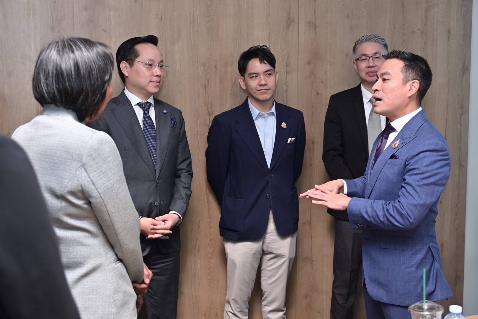 “รัฐมนตรีฯ เอกนัฏ” ถก ซีเกท ผู้นำอุตสาหกรรมผลิตฮาร์ดดิสก์ ขานรับCircular Economy สู่ความยั่งยืน
