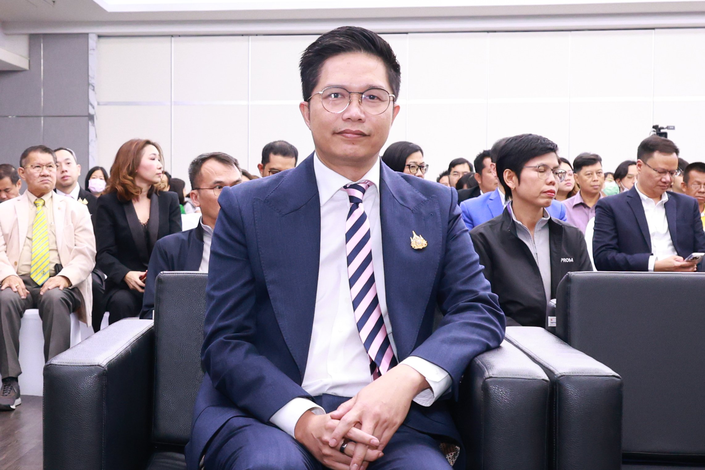 "Made by Thais" รมต.เอกนัฏ ชี้ทิศทางการพัฒนา SMEs ให้ดีพร้อม สร้างความเท่าเทียมในการแข่งขัน ยกระดับวิสาหกิจไทยสู่เวทีการแข่งขันระดับโลก