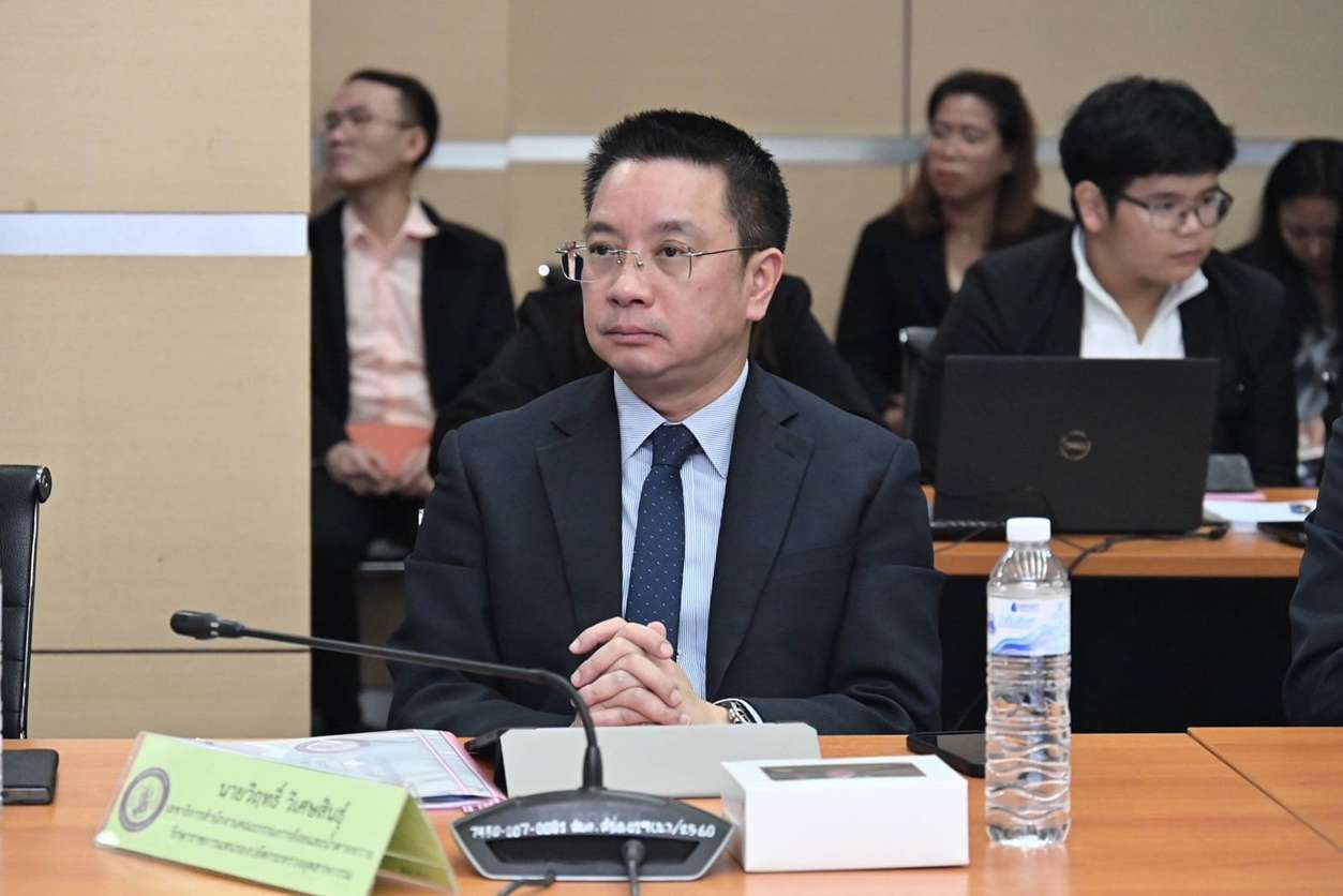 รมว.เอกนัฏ หารือ กมธ.พาณิชย์และการอุตสาหกรรม วุฒิสภา ร่วม”สู้ เซฟ สร้าง“ ก้าวผ่านความท้าทาย เซฟอุตสาหกรรมไทย