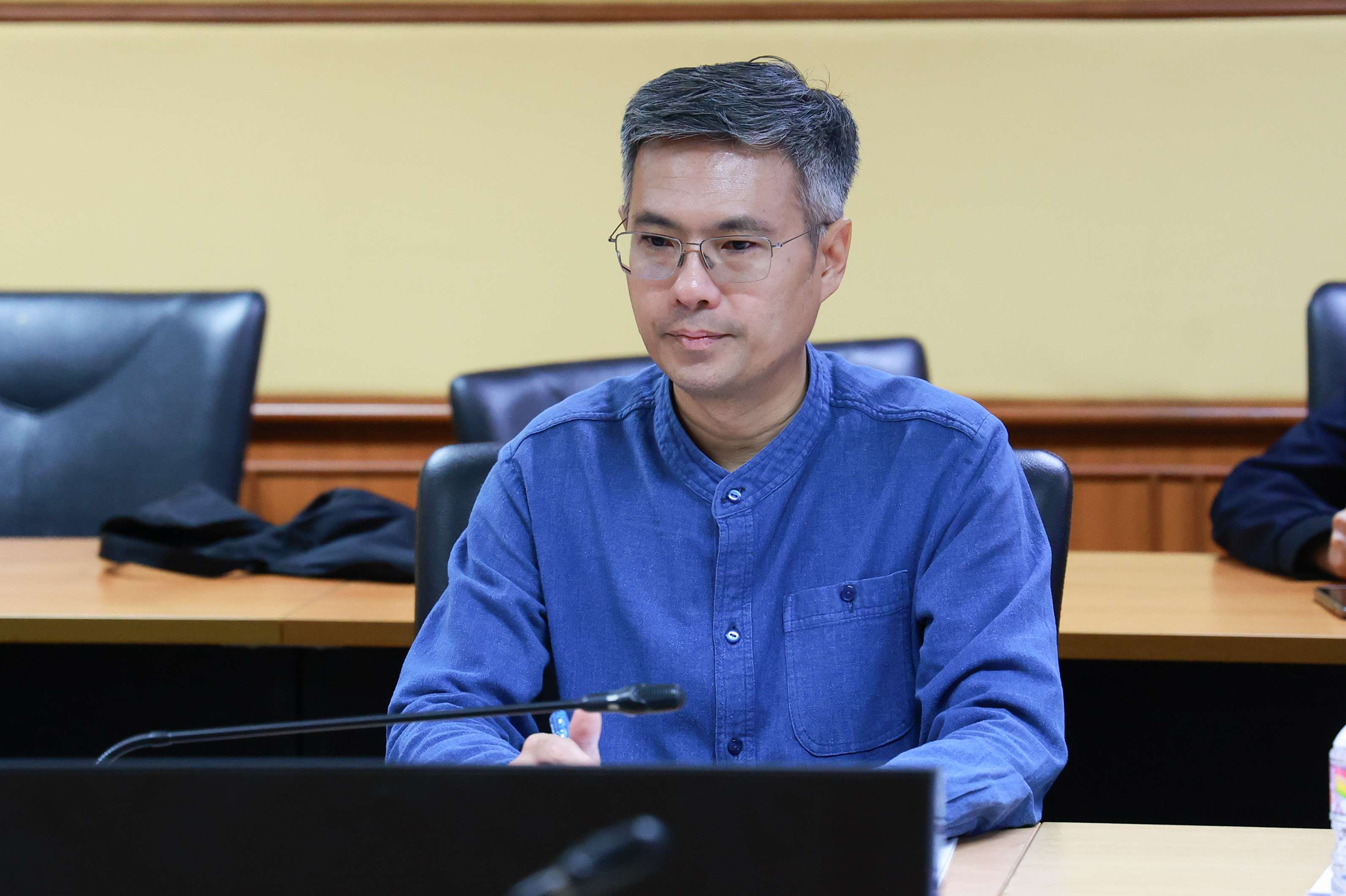 “ดีพร้อม” ชูกรณีศึกษา “ดิไอคอนกรุ๊ปฯ“ ร่วมบูรณาการคณะกรรมการขายตรงฯ ตามข้อสั่งการ “รมต. เอกนัฏ” สู้กับผู้กระทำผิด ห้ามมิให้ผู้ประกอบการธุรกิจขายตรงและตลาดแบบตรง ชักชวนให้บุคคลเข้าร่วมเป็นเครือข่ายและการจะให้ผลประโยชน์ตอบแทน เผยแนวทางกำกับ และตรวจสอบให้ทัน