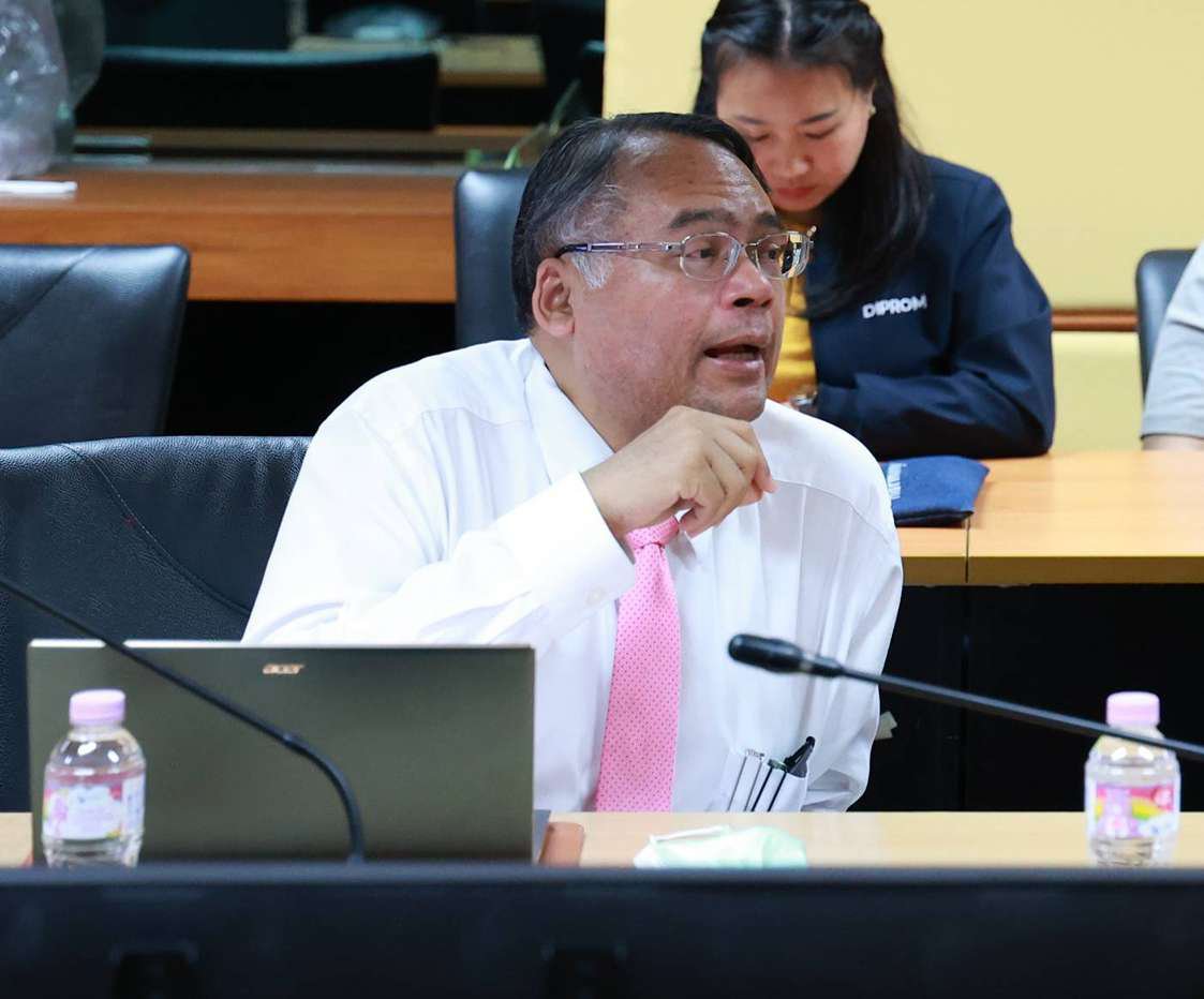“ดีพร้อม” ชูกรณีศึกษา “ดิไอคอนกรุ๊ปฯ“ ร่วมบูรณาการคณะกรรมการขายตรงฯ ตามข้อสั่งการ “รมต. เอกนัฏ” สู้กับผู้กระทำผิด ห้ามมิให้ผู้ประกอบการธุรกิจขายตรงและตลาดแบบตรง ชักชวนให้บุคคลเข้าร่วมเป็นเครือข่ายและการจะให้ผลประโยชน์ตอบแทน เผยแนวทางกำกับ และตรวจสอบให้ทัน