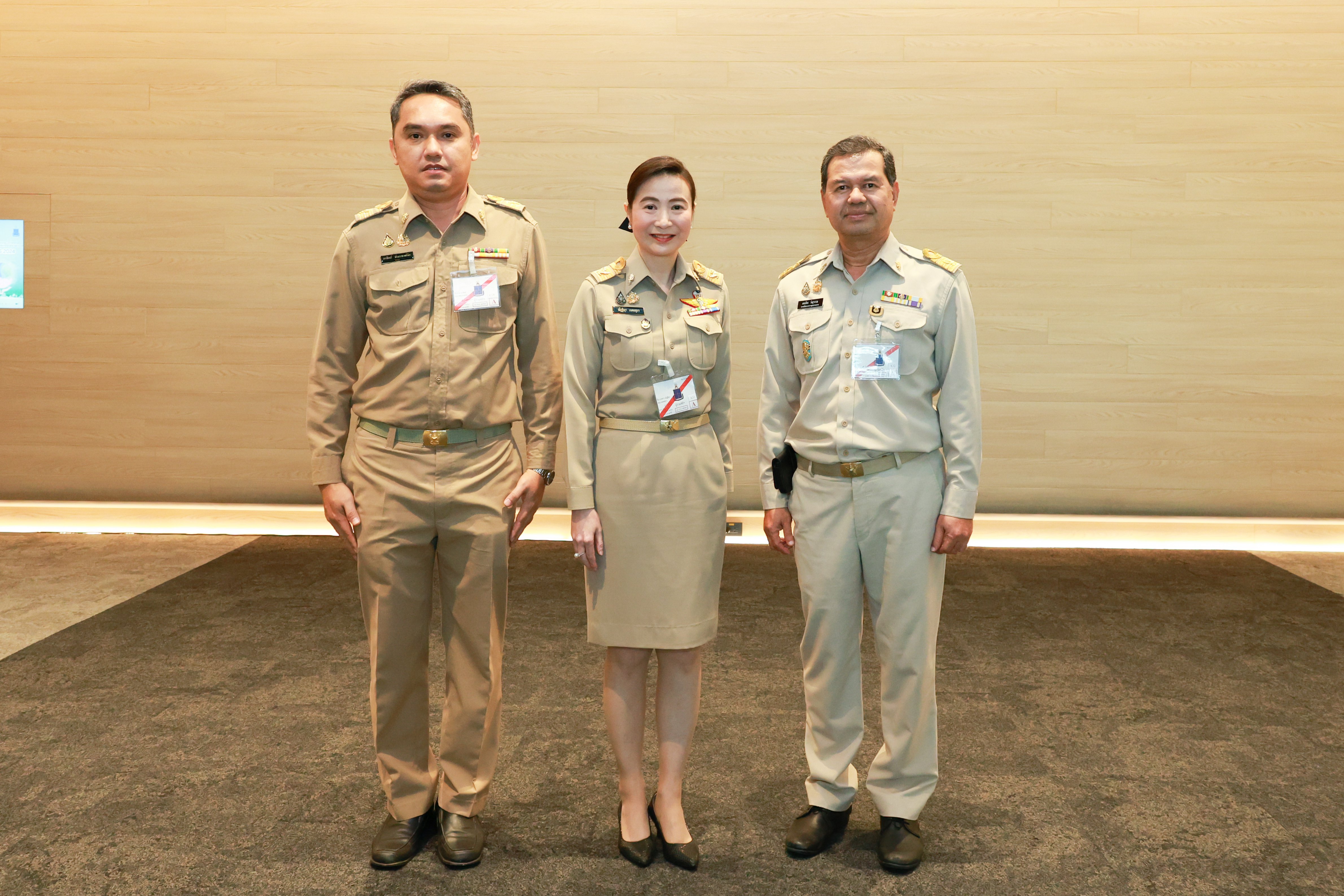 “อธิบดีดีพร้อม” รับเสด็จ สมเด็จพระกนิษฐาธิราชเจ้า กรมสมเด็จพระเทพรัตนราชสุดาฯ สยามบรมราชกุมารี พร้อมร่วมประชุมวิชาการระดับนานาชาติด้านสิ่งแวดล้อม ประจำปี 2567 ชู DIPROM BCG นโยบายสร้างอุตสาหกรรมเศรษฐกิจใหม่ที่้ป็นมิตรกับสิ่งแวดล้อม ของ "รมต.เอกนัฏ"