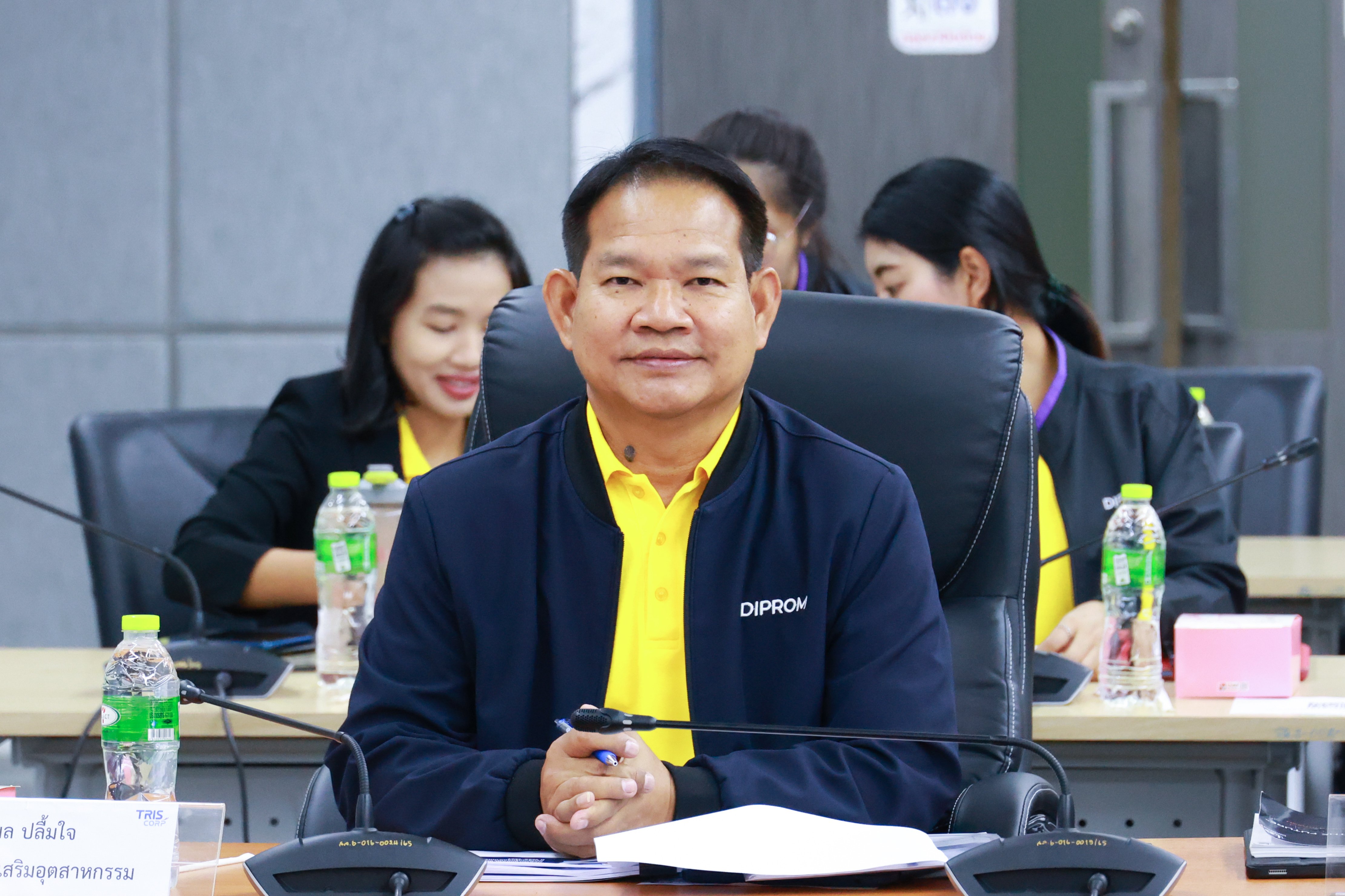 "ดีพร้อม" เผยกลไกการขับเคลื่อนอุตสาหกรรมตามเทรนด์ และทิศทางของโลกผ่านการส่งเสริม พัฒนา และเชื่อมโยงด้วยกิจกรรมดีพร้อม เร่งประเมินผลงานและเร่งเครื่องโครงการปฏิรูปอุตสาหกรรม ตามนโยบาย "รมต.เอกนัฏ"
