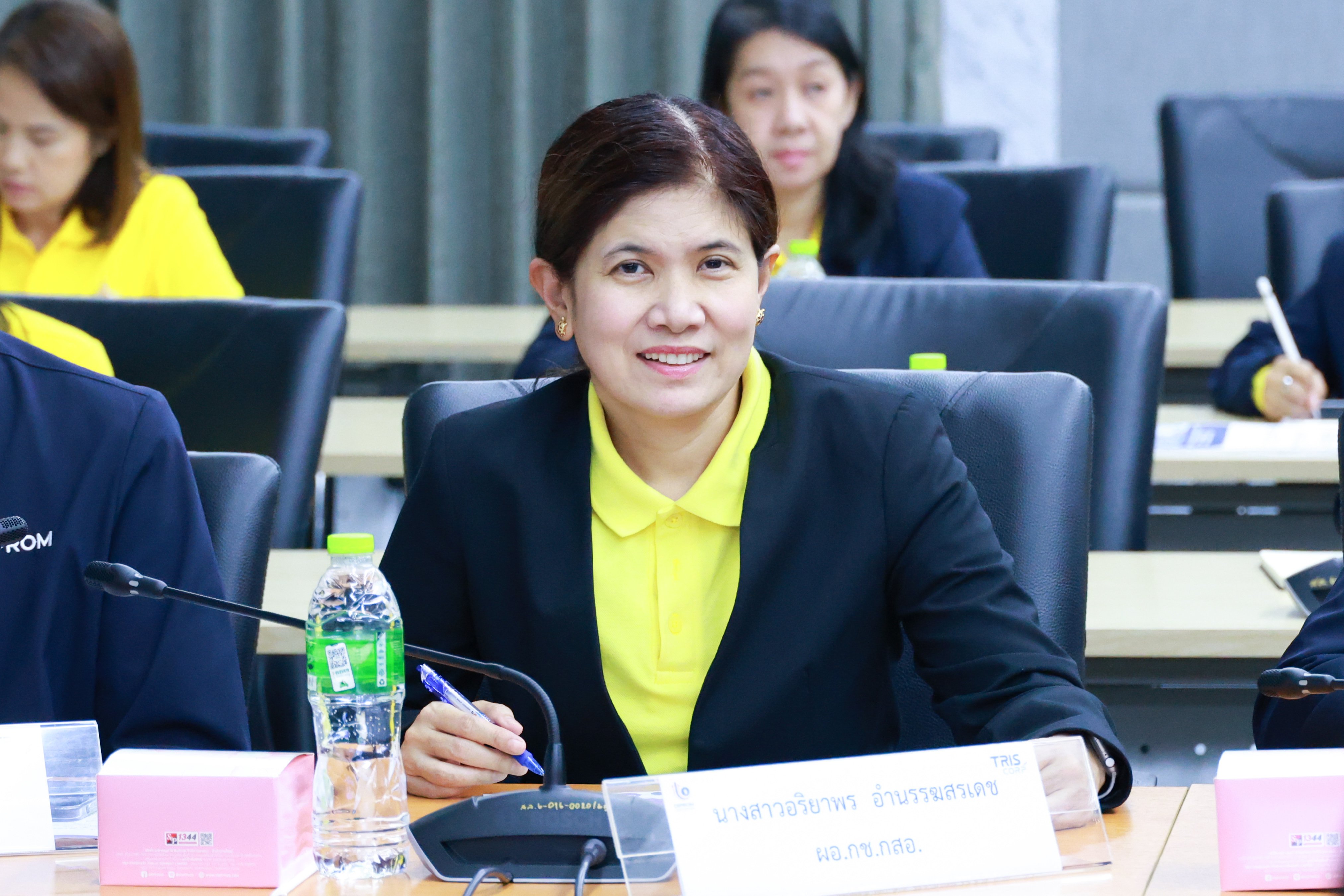 "ดีพร้อม" เผยกลไกการขับเคลื่อนอุตสาหกรรมตามเทรนด์ และทิศทางของโลกผ่านการส่งเสริม พัฒนา และเชื่อมโยงด้วยกิจกรรมดีพร้อม เร่งประเมินผลงานและเร่งเครื่องโครงการปฏิรูปอุตสาหกรรม ตามนโยบาย "รมต.เอกนัฏ"