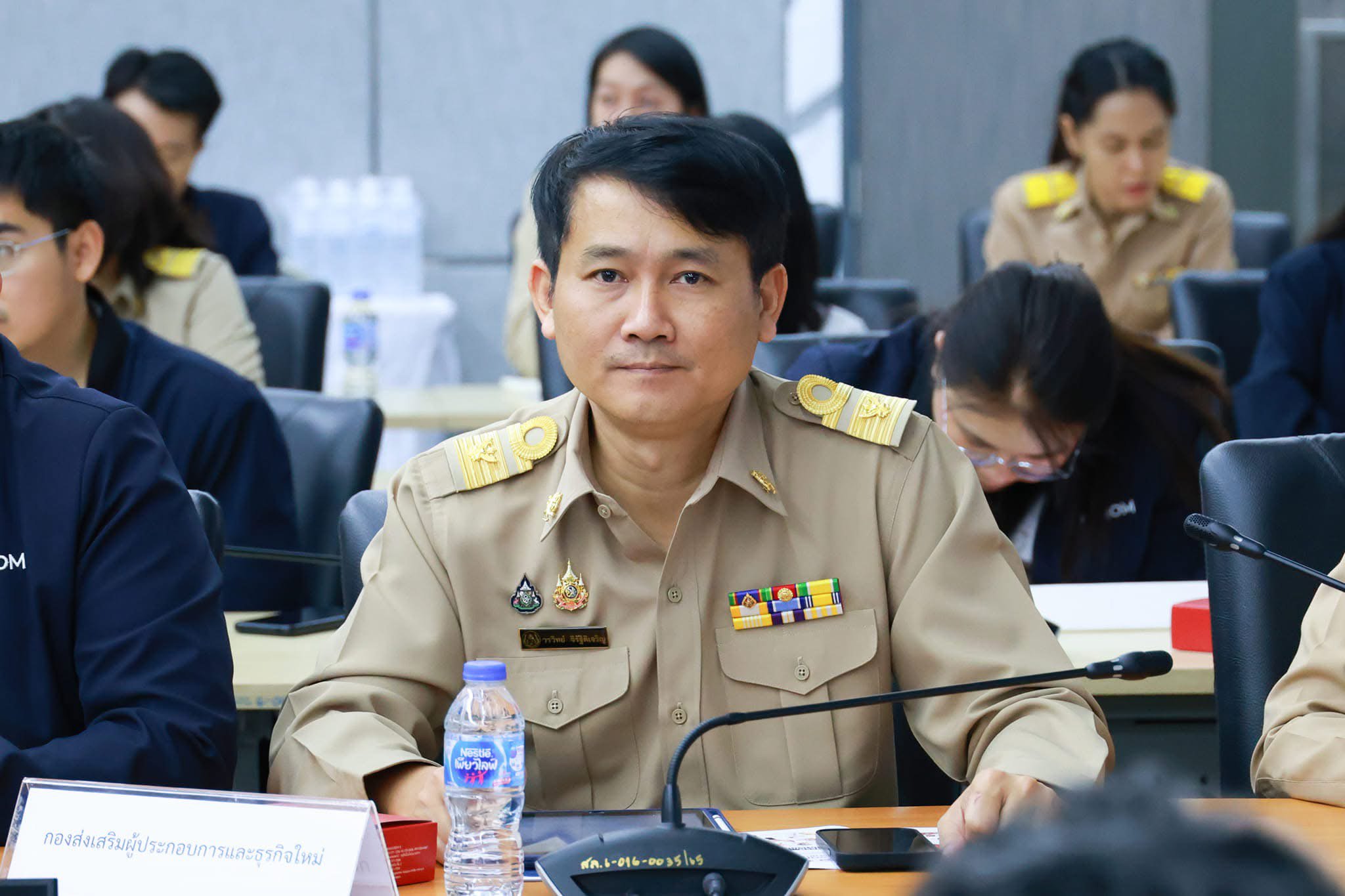 "ปลัดณัฐพล" นำทีมดีพร้อมหารือแนวทางผลักดันซอฟต์พาวเวอร์ สร้างพลังพัฒนาอุตสาหกรรมสร้างสรรค์ สาขาอาหารและแฟชั่น