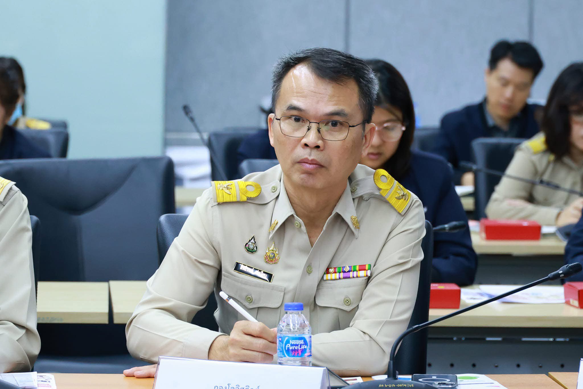 "ปลัดณัฐพล" นำทีมดีพร้อมหารือแนวทางผลักดันซอฟต์พาวเวอร์ สร้างพลังพัฒนาอุตสาหกรรมสร้างสรรค์ สาขาอาหารและแฟชั่น