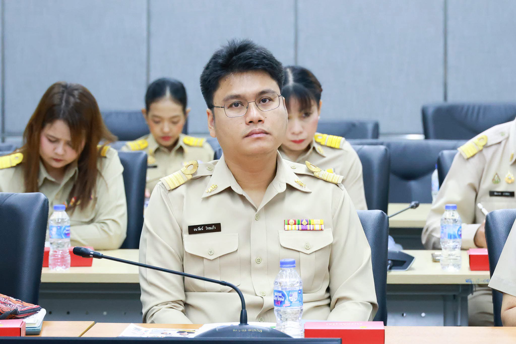 "ปลัดณัฐพล" นำทีมดีพร้อมหารือแนวทางผลักดันซอฟต์พาวเวอร์ สร้างพลังพัฒนาอุตสาหกรรมสร้างสรรค์ สาขาอาหารและแฟชั่น