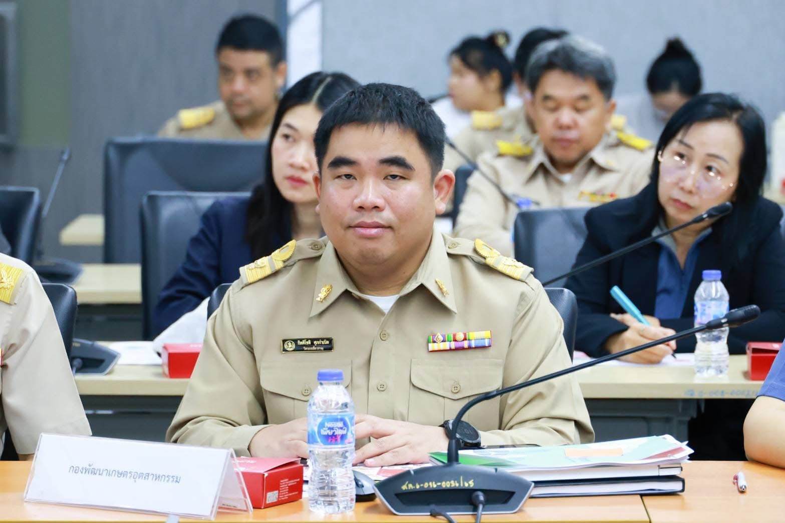 "ปลัดณัฐพล" นำทีมดีพร้อมหารือแนวทางผลักดันซอฟต์พาวเวอร์ สร้างพลังพัฒนาอุตสาหกรรมสร้างสรรค์ สาขาอาหารและแฟชั่น