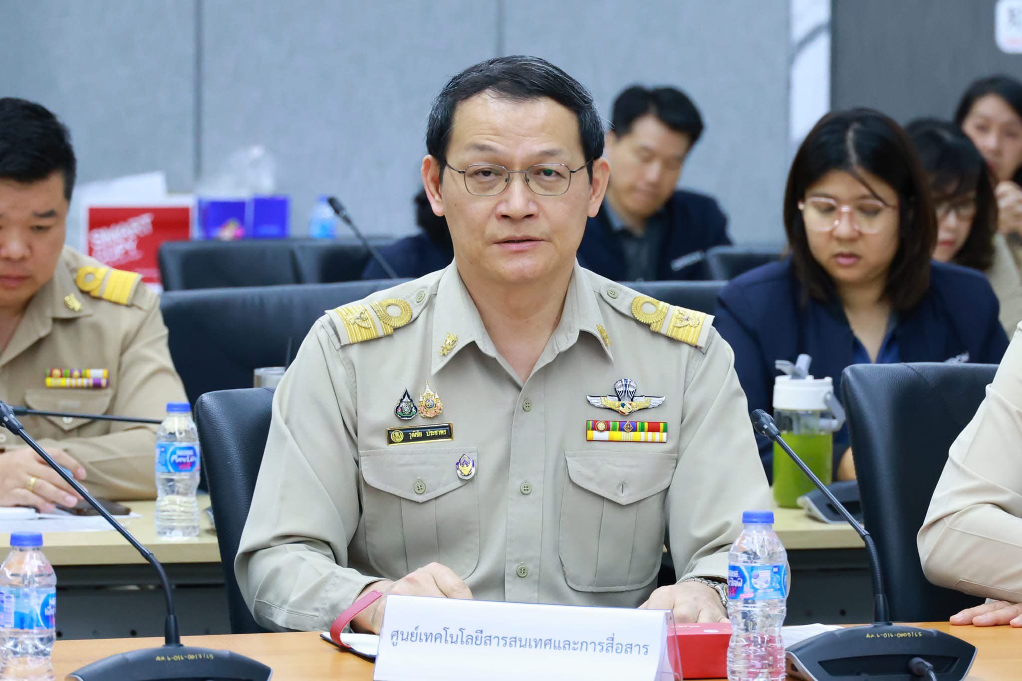 "ปลัดณัฐพล" นำทีมดีพร้อมหารือแนวทางผลักดันซอฟต์พาวเวอร์ สร้างพลังพัฒนาอุตสาหกรรมสร้างสรรค์ สาขาอาหารและแฟชั่น