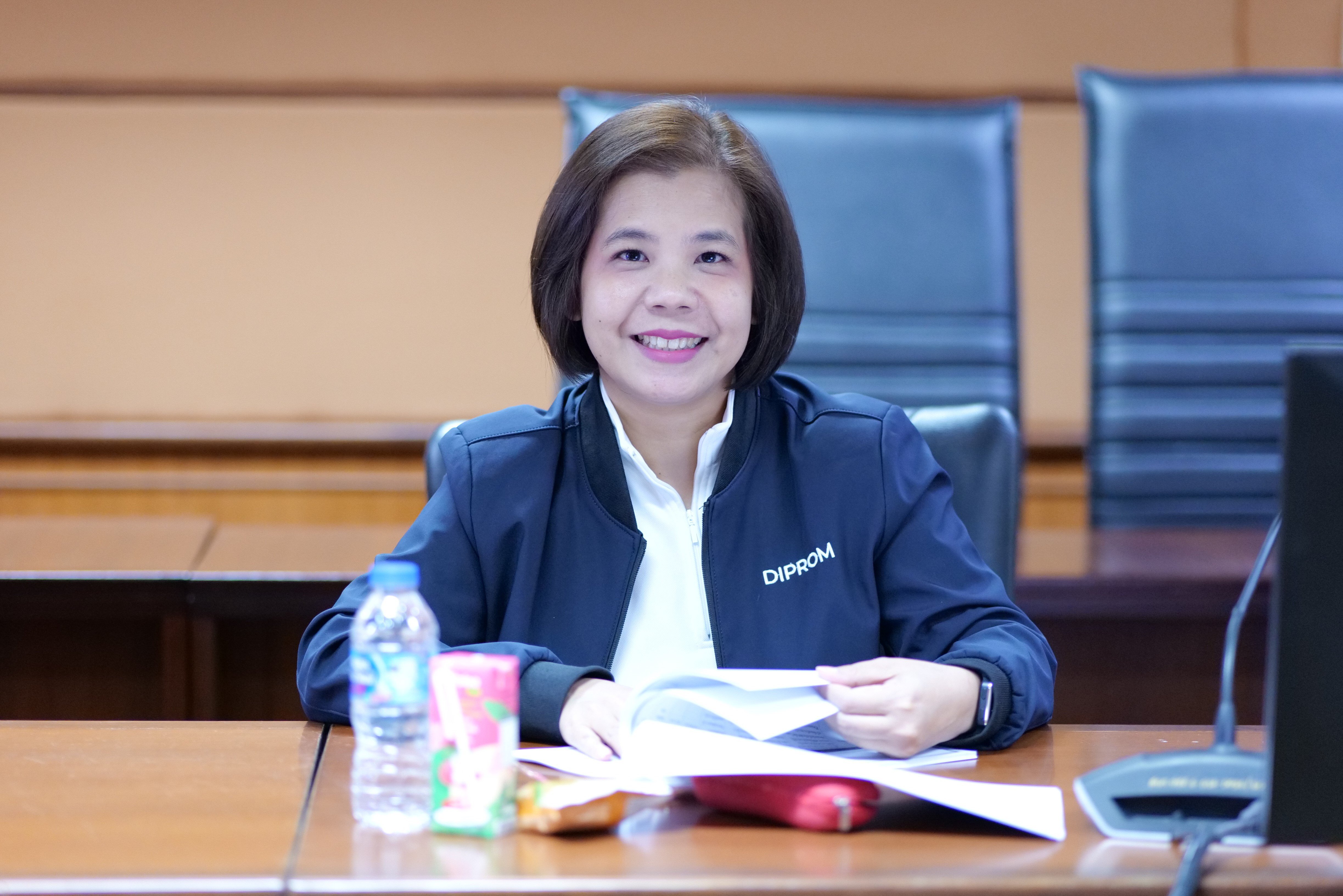 "ดีพร้อม" ประชุมคณะกรรมการจริยธรรมฯ เร่งหารือเกณฑ์การตัดสิน "นวัตกรรมสื่อสร้างสรรค์ ส่งเสริมจริยธรรมให้ดีพร้อม"