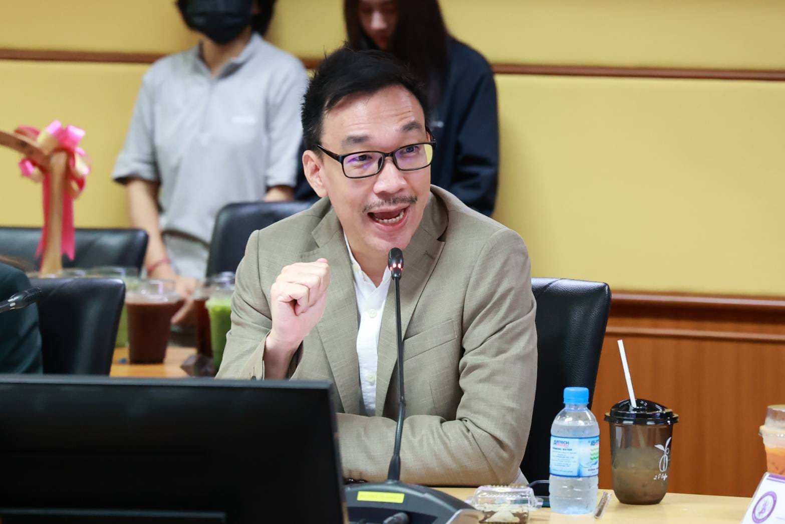 เลขาฯ "พงศ์พล" นำประชุมบอร์ดเทคโนโลยีและนวัตกรรมเพื่อการปฏิรูปอุตสาหกรรม ดัน 2 แพลตฟอร์มเทคโนโลยีสุดล้ำ จับมือ "ดีพร้อม" สร้างความเท่าเทียมในการแข่งขันให้ผู้ประกอบการไทย ตามนโยบาย "รมต.เอกนัฏ"