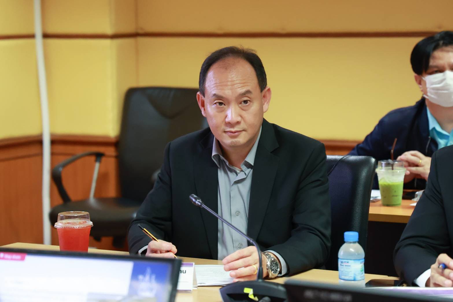เลขาฯ "พงศ์พล" นำประชุมบอร์ดเทคโนโลยีและนวัตกรรมเพื่อการปฏิรูปอุตสาหกรรม ดัน 2 แพลตฟอร์มเทคโนโลยีสุดล้ำ จับมือ "ดีพร้อม" สร้างความเท่าเทียมในการแข่งขันให้ผู้ประกอบการไทย ตามนโยบาย "รมต.เอกนัฏ"
