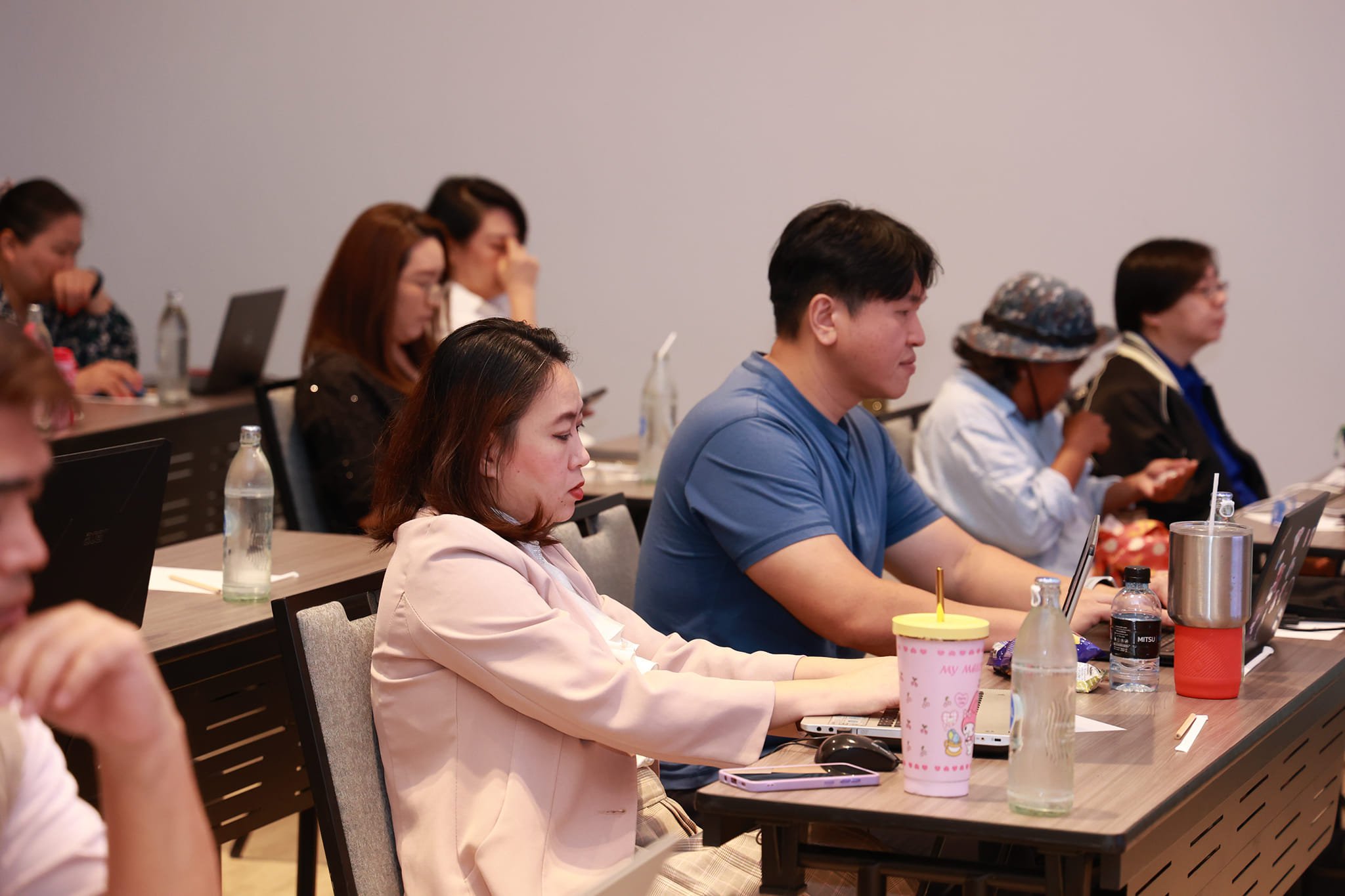 “ดีพร้อม” อัพสกิล SMEs ไทย ส่งเสริมการตลาดออนไลน์ด้วยเทคโนโลยีดิจิทัล ตามนโยบาย "รมว.เอกนัฏ" มุ่งเซฟ SME ไทย