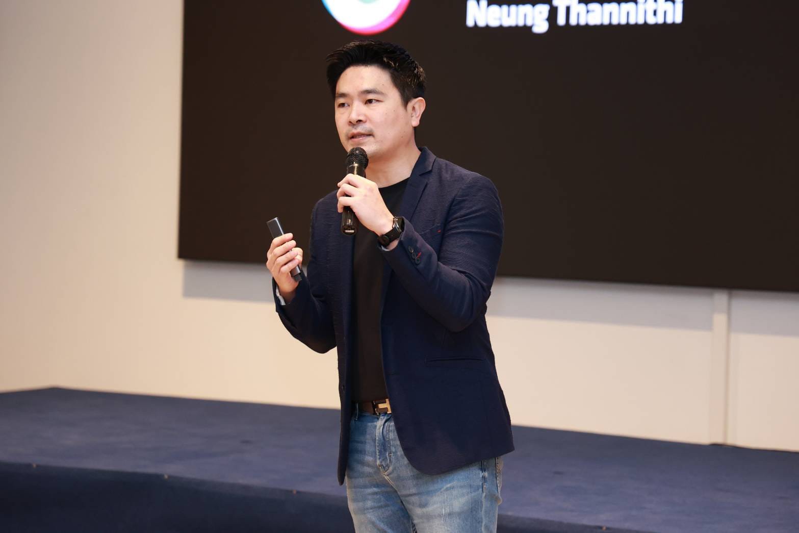 “ดีพร้อม” อัพสกิล SMEs ไทย ส่งเสริมการตลาดออนไลน์ด้วยเทคโนโลยีดิจิทัล ตามนโยบาย "รมว.เอกนัฏ" มุ่งเซฟ SME ไทย