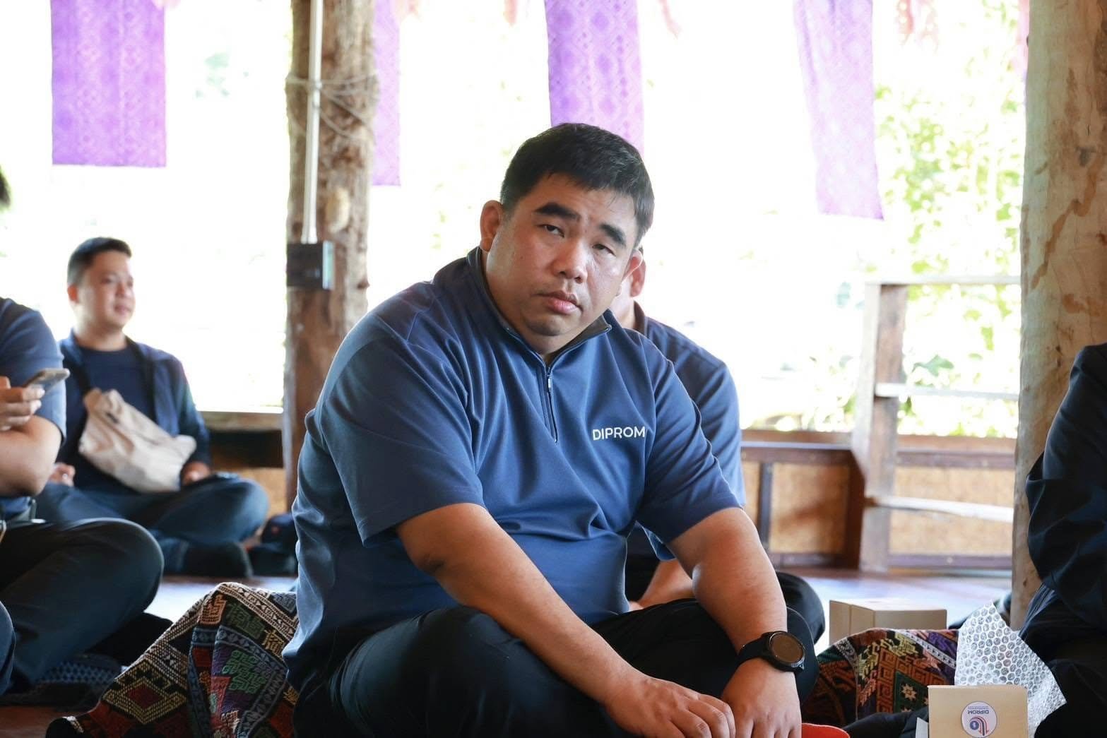 "รมว.เอกนัฏ" นำทีม "ดีพร้อม" ลุยเมืองน่าน หารือการแก้ไขปัญหาสถานการณ์น้ำท่วม เดินหน้าพัฒนาผลิตภัณฑ์จากโกโก้ และกาแฟอย่างยั่งยืน