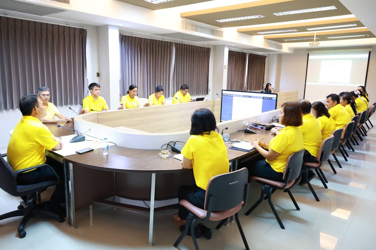 “ดีพร้อม” ประชุมหารือแนวทางสร้างความเข้าใจโครงการซอฟต์พาวเวอร์อาหารและแฟชั่น ตอบโจทย์นโยบาย "รมว.เอกนัฏ" สร้างอัตลักษณ์พื้นถิ่นไทย ดังไปไกลสู่สากล