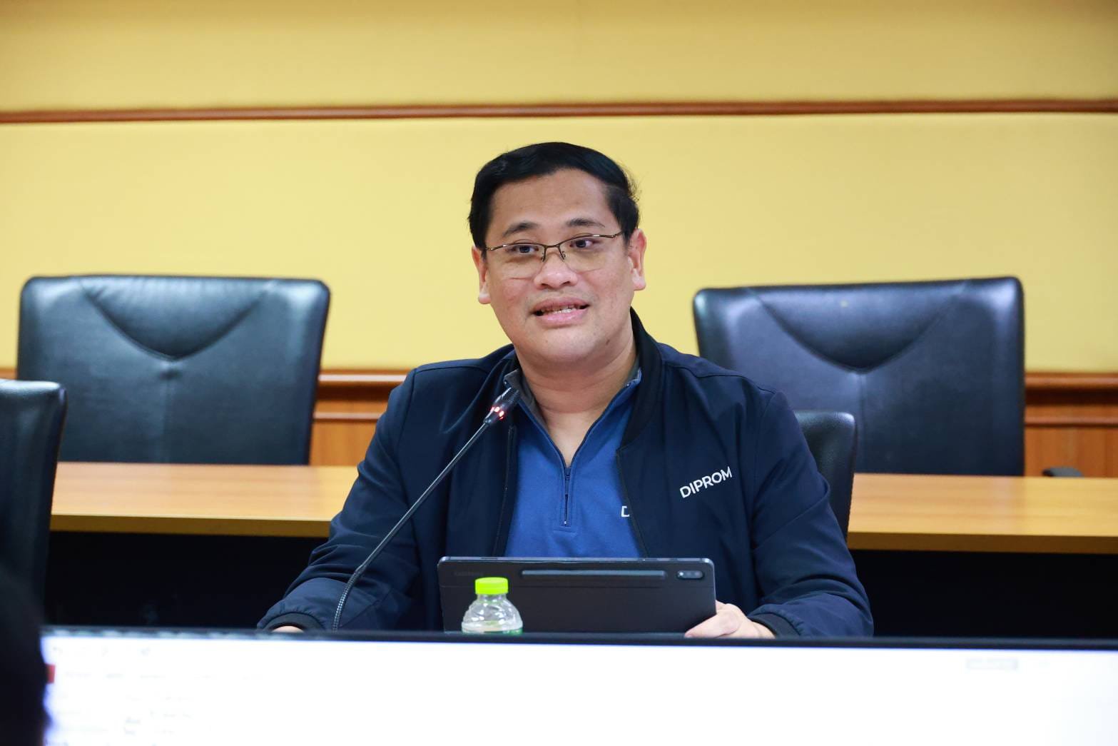 "???? ของขวัญปีใหม่ ดีพร้อมให้อะไร“ ”อธิบดีณัฏฐิญา" ชงมาตรการของขวัญปีใหม่ เสนอ รมว.เอกนัฏ รวมแพ็คเกจกระทรวงเพิ่มโอกาส เสริมแกร่ง กระจายรายได้ สำหรับประชาชนและผู้ประกอบการ ปี 68