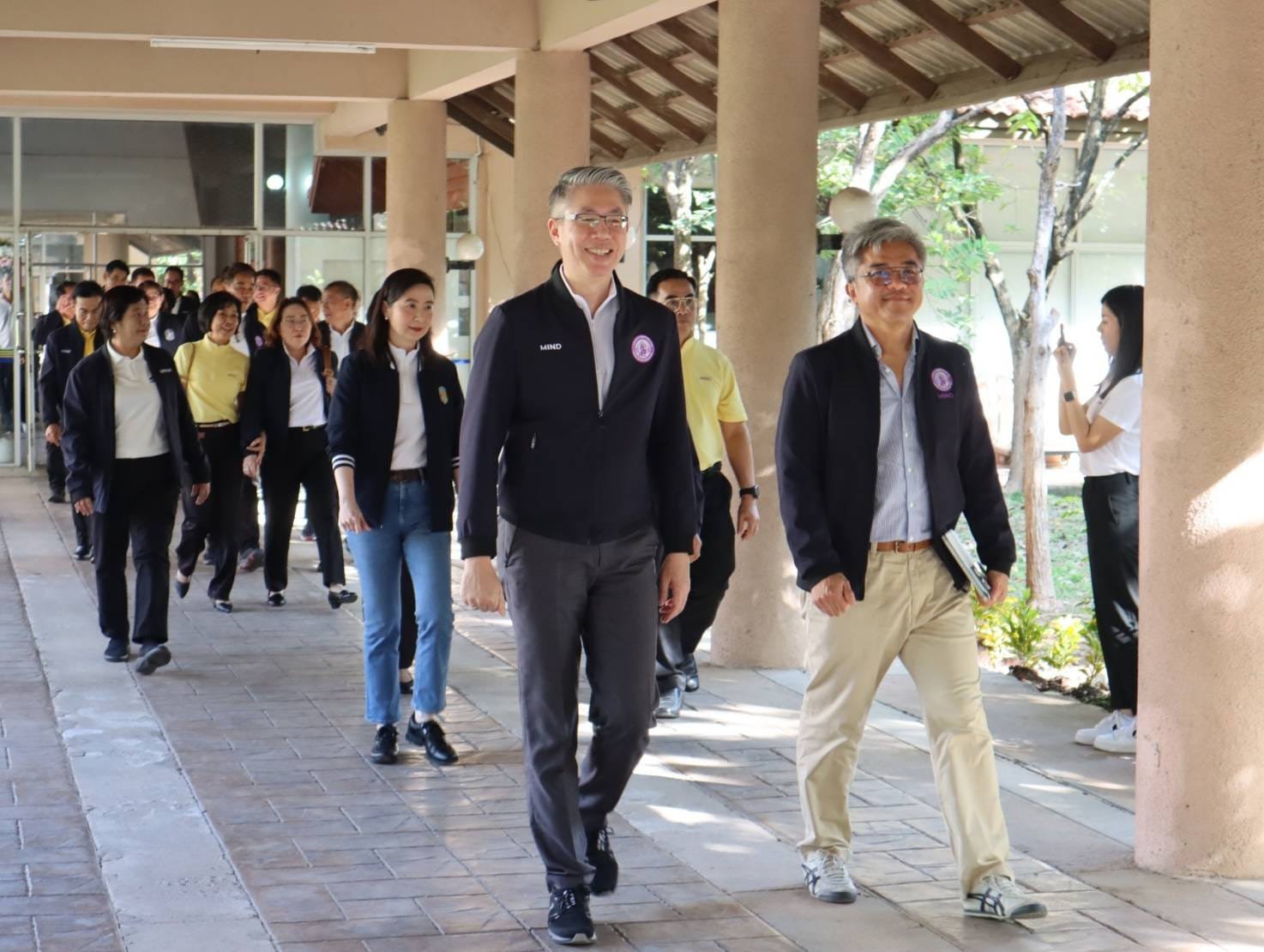 "ปลัดณัฐพล" มอบหมาย "ดีพร้อม" จับมือ "สอจ." บูรณาการ DIPROM Center 6 นำทีม MIND ร่วมมือ "สู้ เซฟ สร้าง ปฏิรูปอุตสาหกรรมไทย ด้วยหัวและใจ"