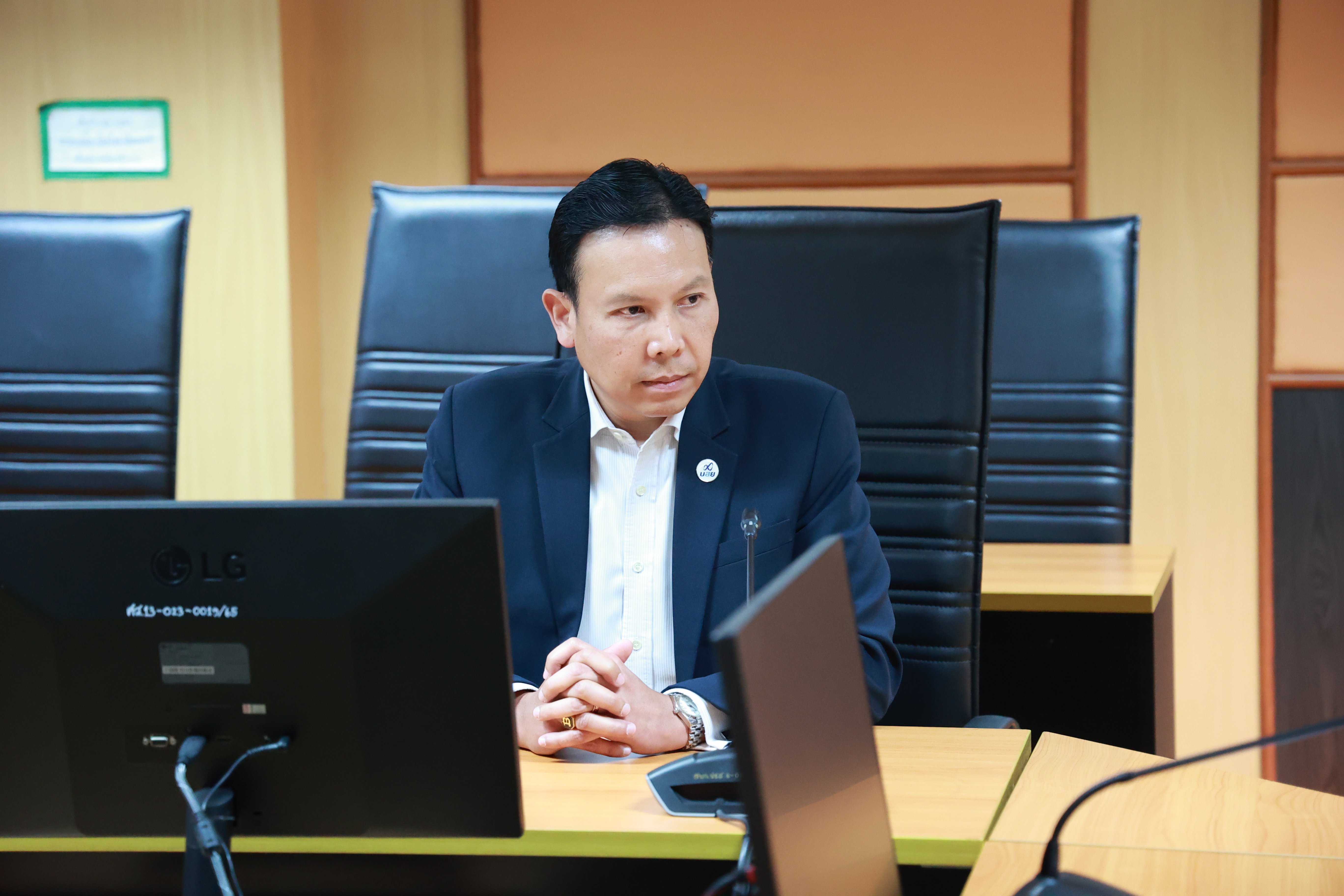 "ดีพร้อม" จับมือ "บสย." เตรียมยกเครื่องระบบการค้ำประกันสินเชื่อ เพิ่มบทบาทการพัฒนาและส่งเสริม ตามนโยบาย “เซฟ” SMEs ของ รมต.เอกนัฏ ให้เข้าถึงแหล่งเงินทุน หนุนองค์ความรู้เพื่อเพิ่มศักยภาพการทำธุรกิจแก่วิสาหกิจให้มีธรรมาภิบาลและประสิทธิภาพ